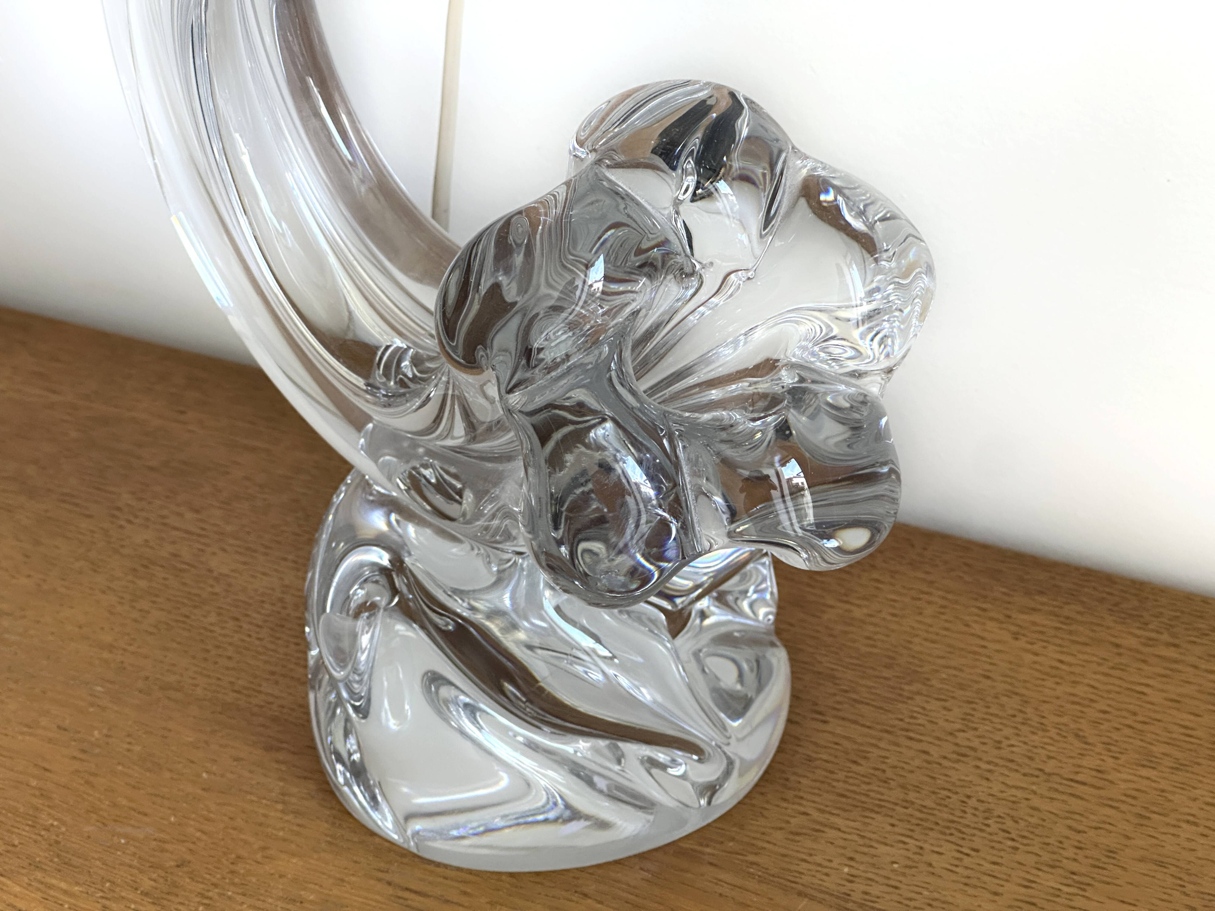 Impressive XXL crystal table lamp signed Daum France - Height 42 cm