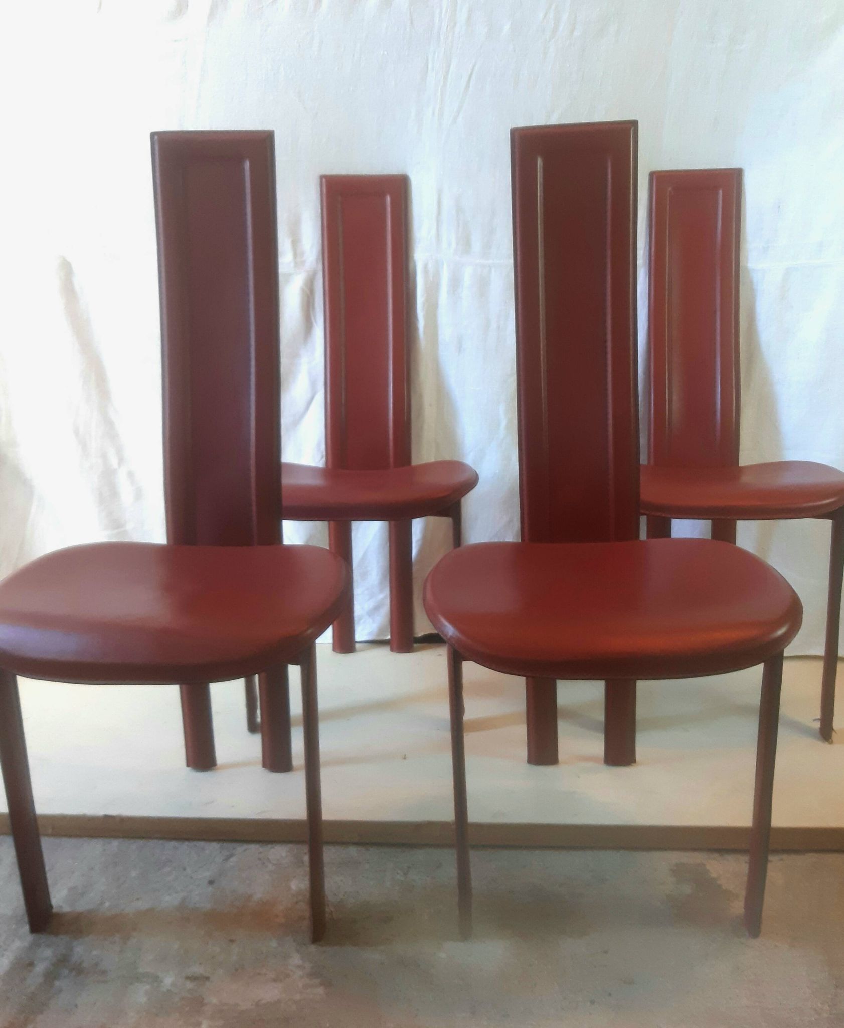 4 chaises en cuir Elena B