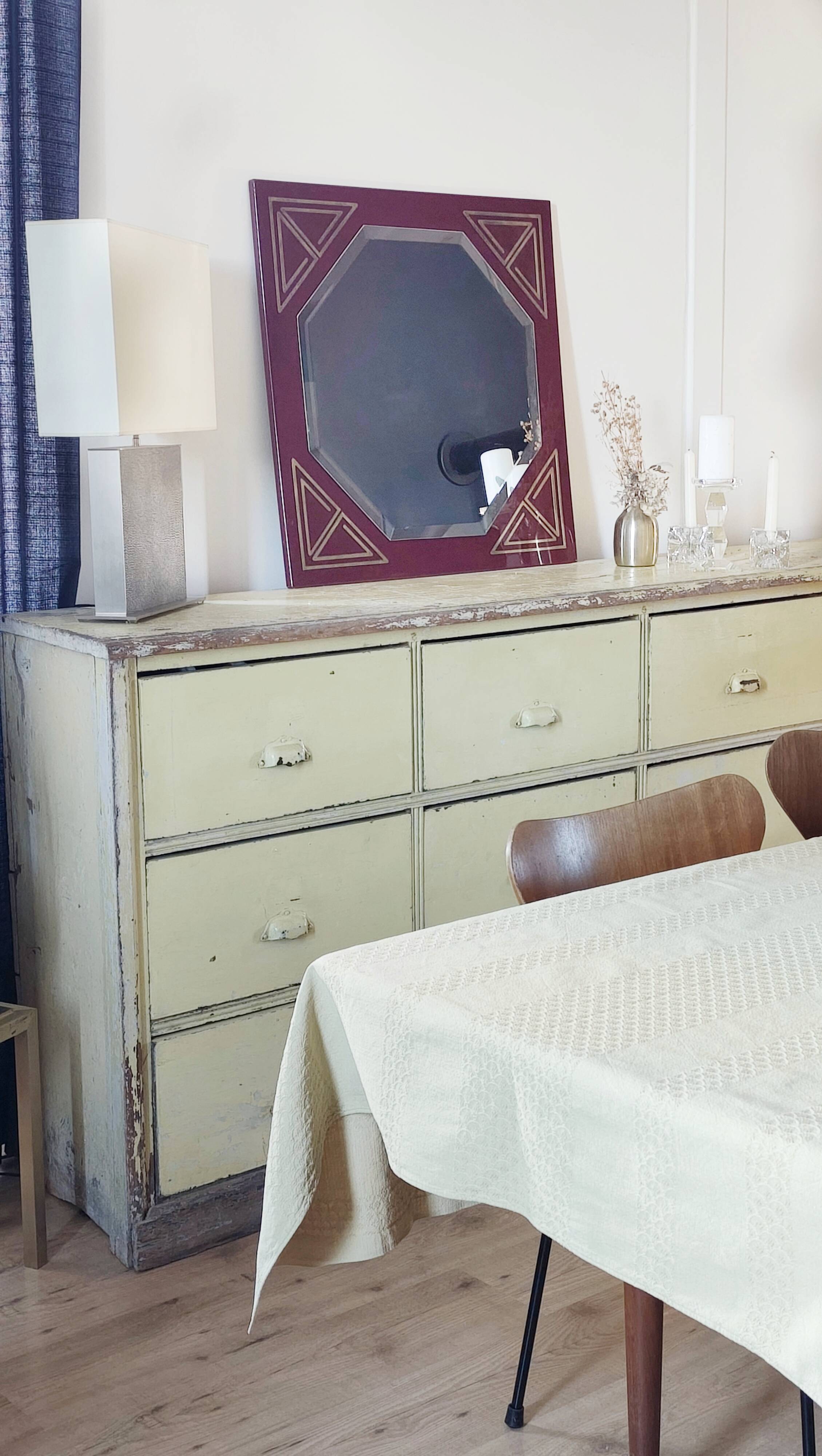 Miroir laqué et incrustation doré vintage