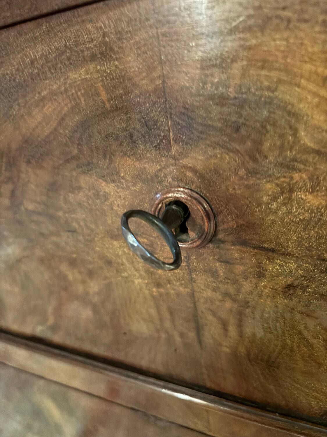 Louis Philippe chest of drawers/secretary