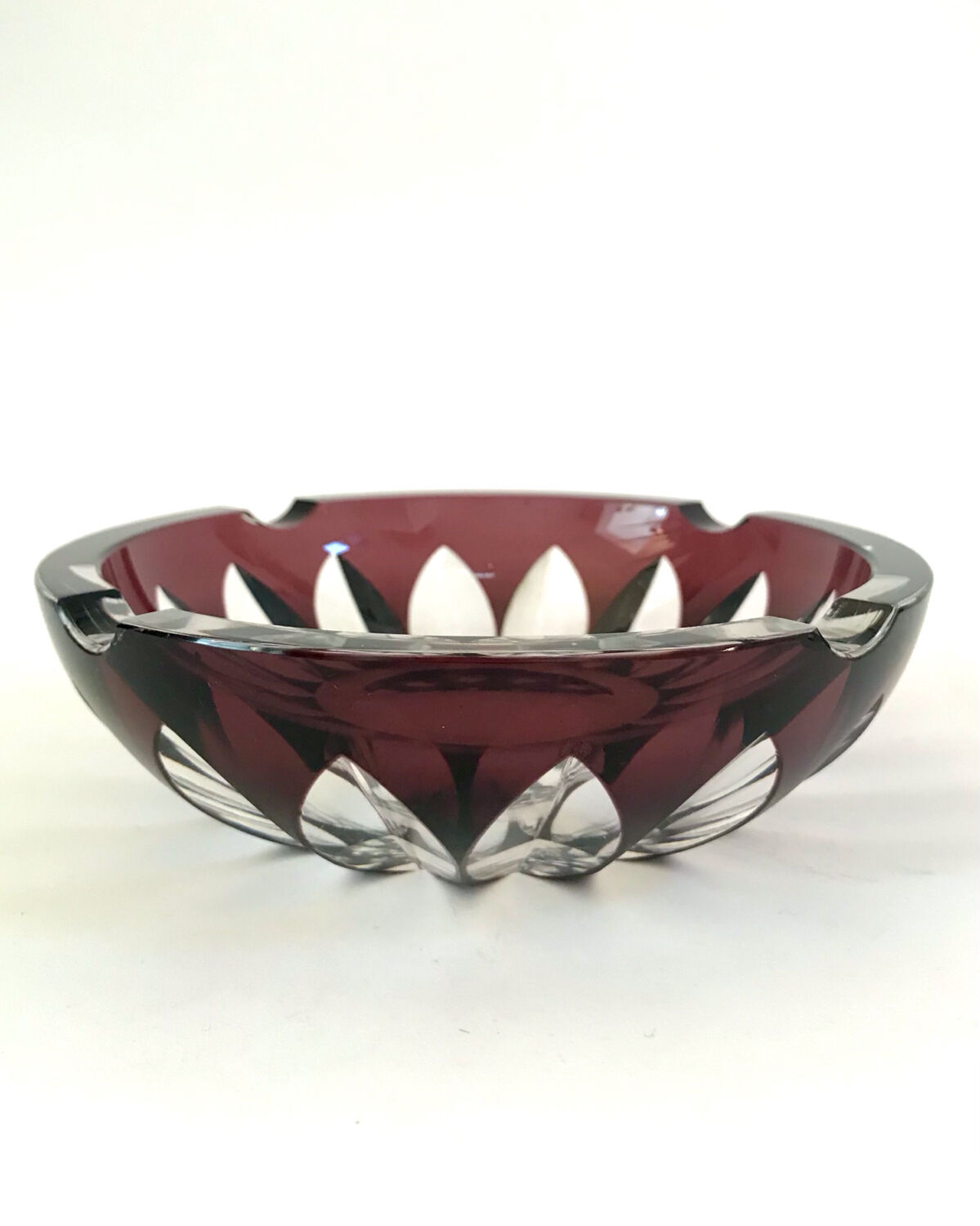 Val Saint Lambert aubergine cut crystal ashtray