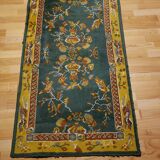 Rectangular patterned wool carpet