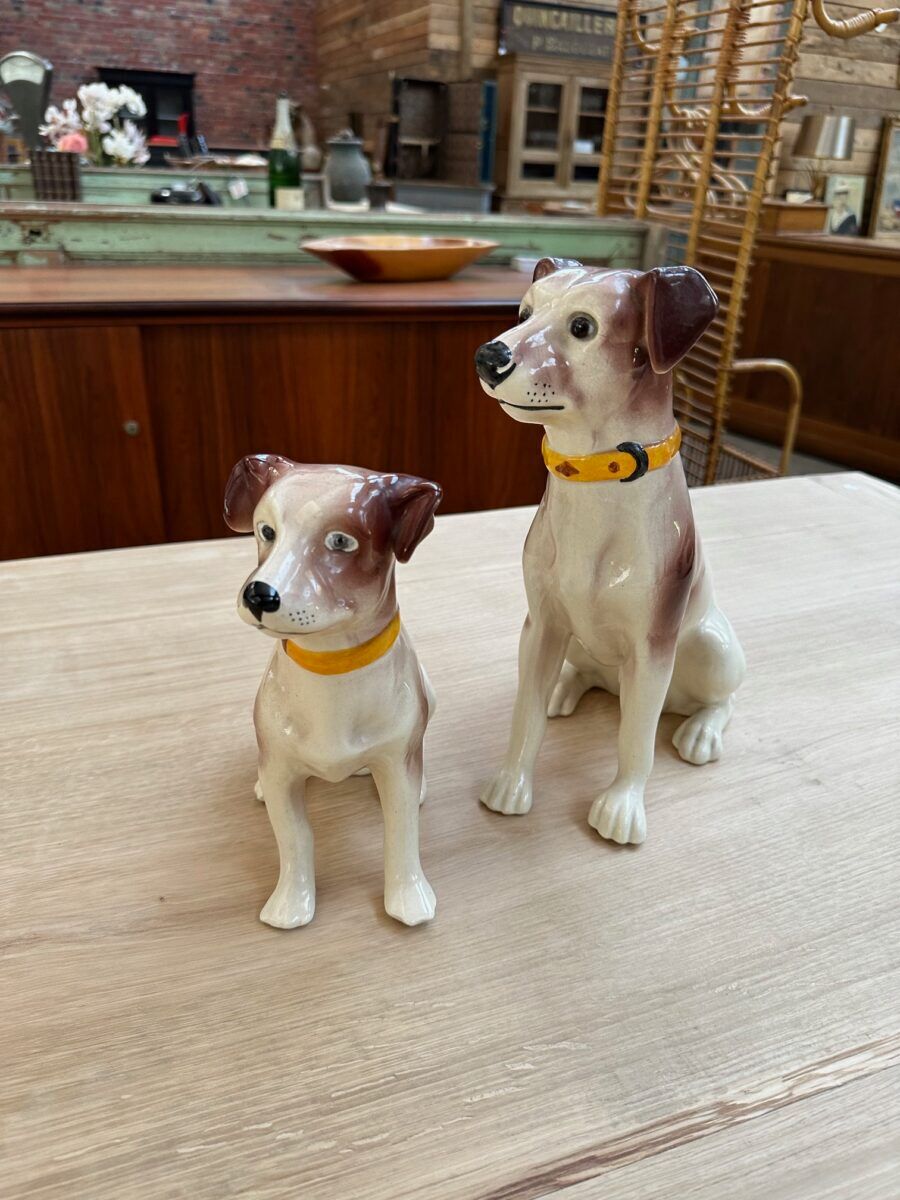 Series of ceramic dogs from Desvres