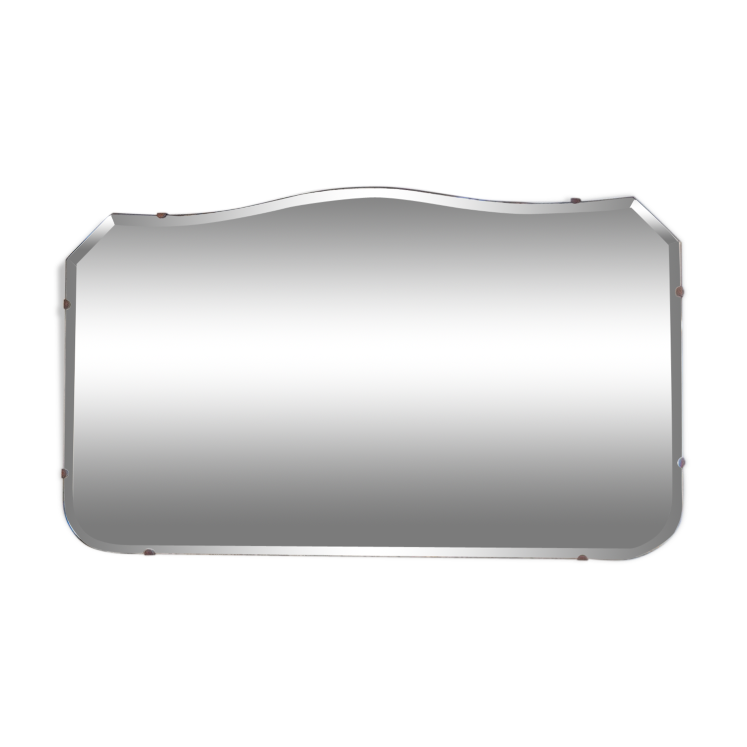 Bevelled horizontal mirror