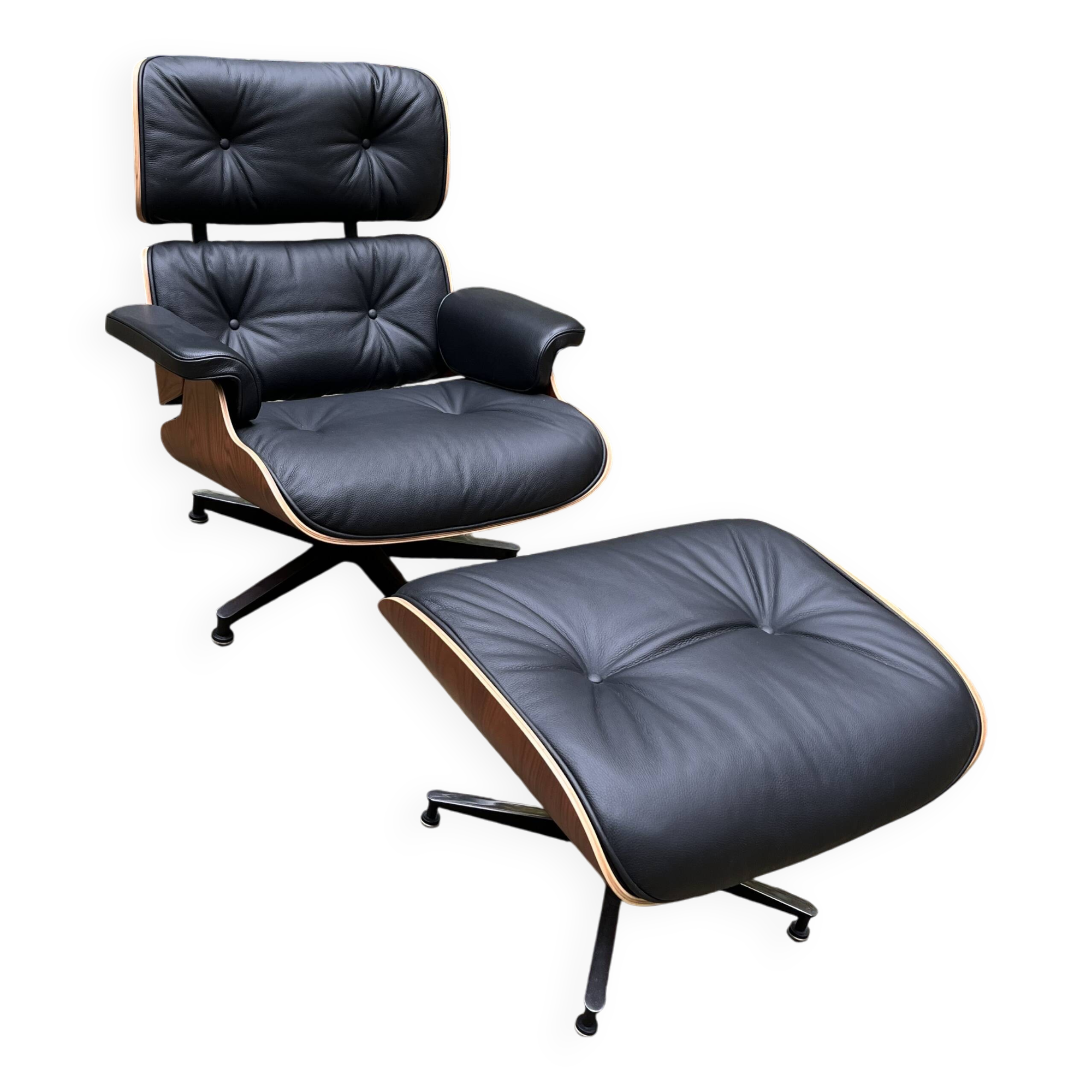 Charles Eames lounge chair