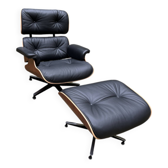Charles Eames lounge chair