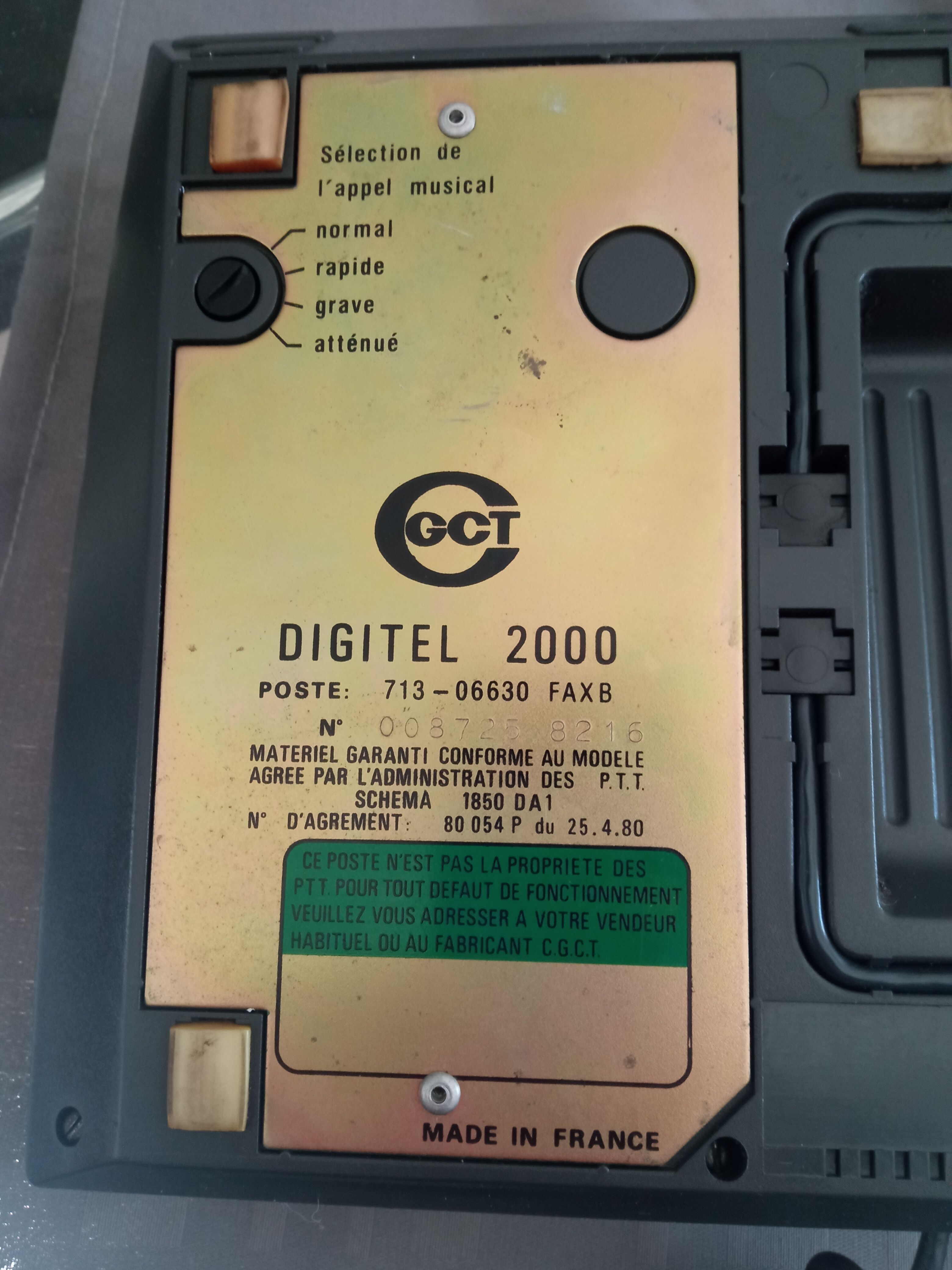 Vintage PTT Phone Digitel 2000 Green CGCT from 1981