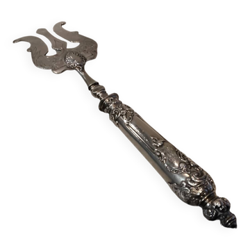 Fourchette à servir le poisson manche argent 950 rococo cherubins