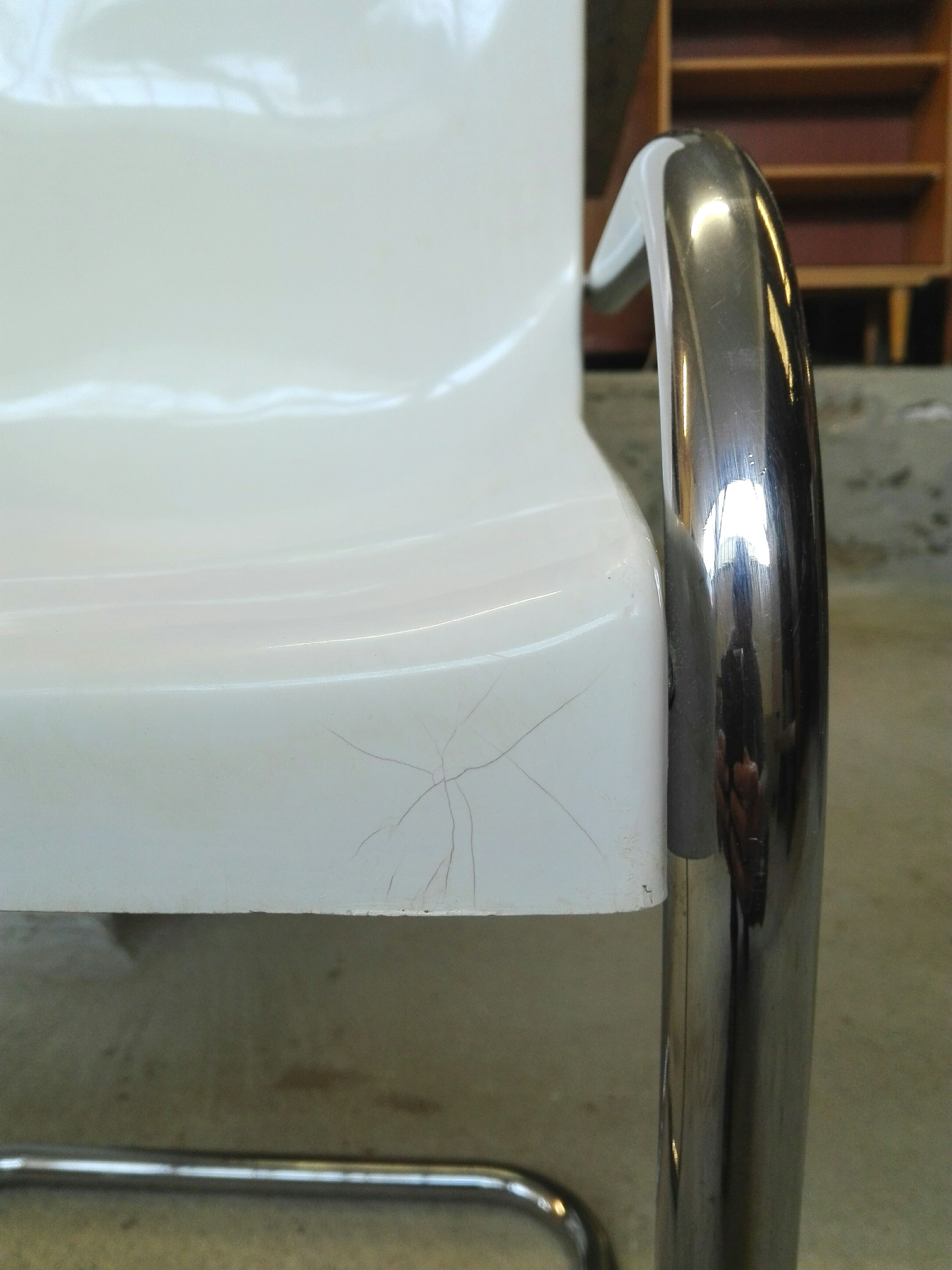 Cantilever Gautier chair, France, 1970