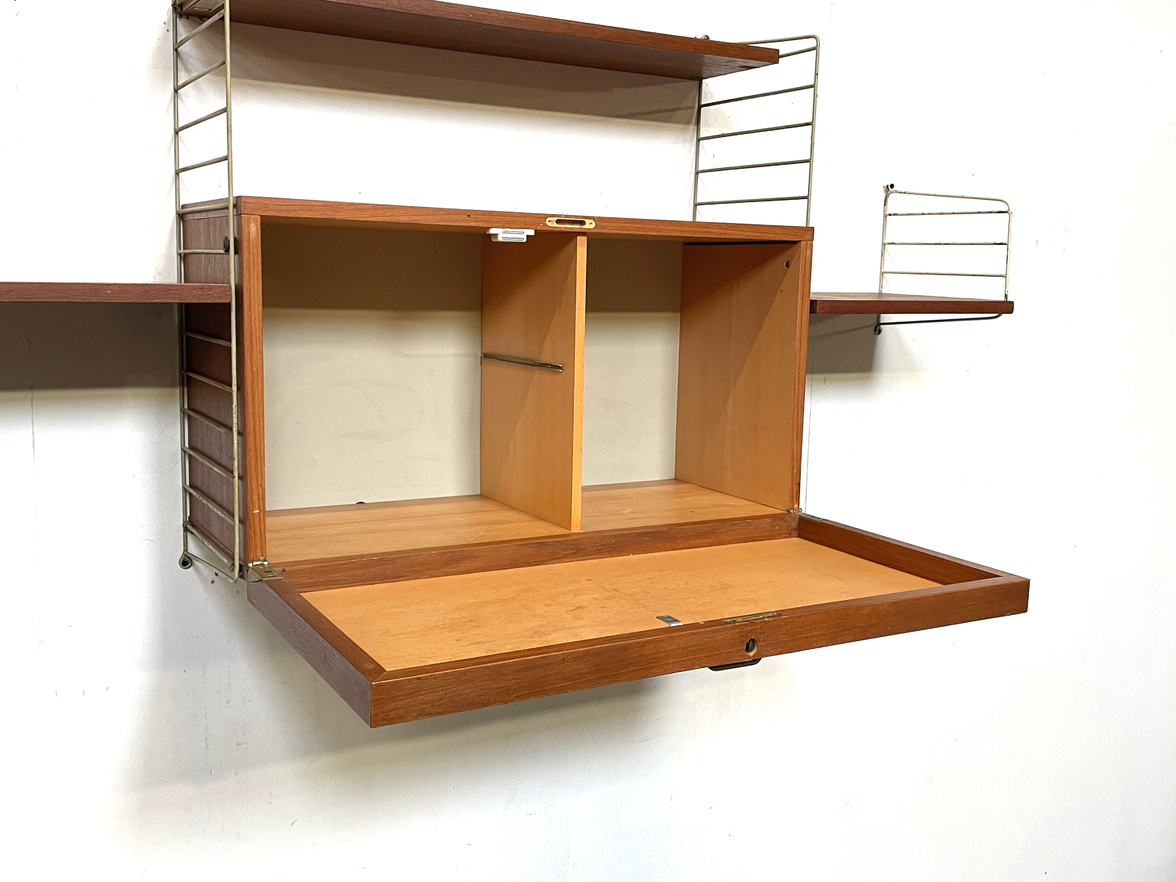 Etagère Nisse Strinning 1960