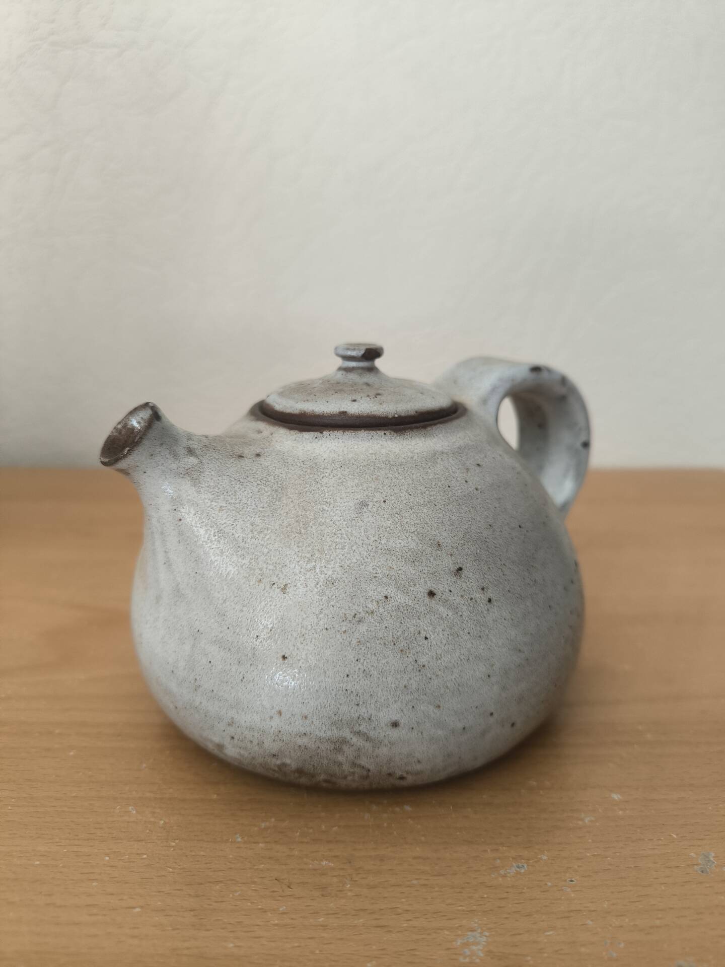 Teapot Jeanne and Norbert Pierlot