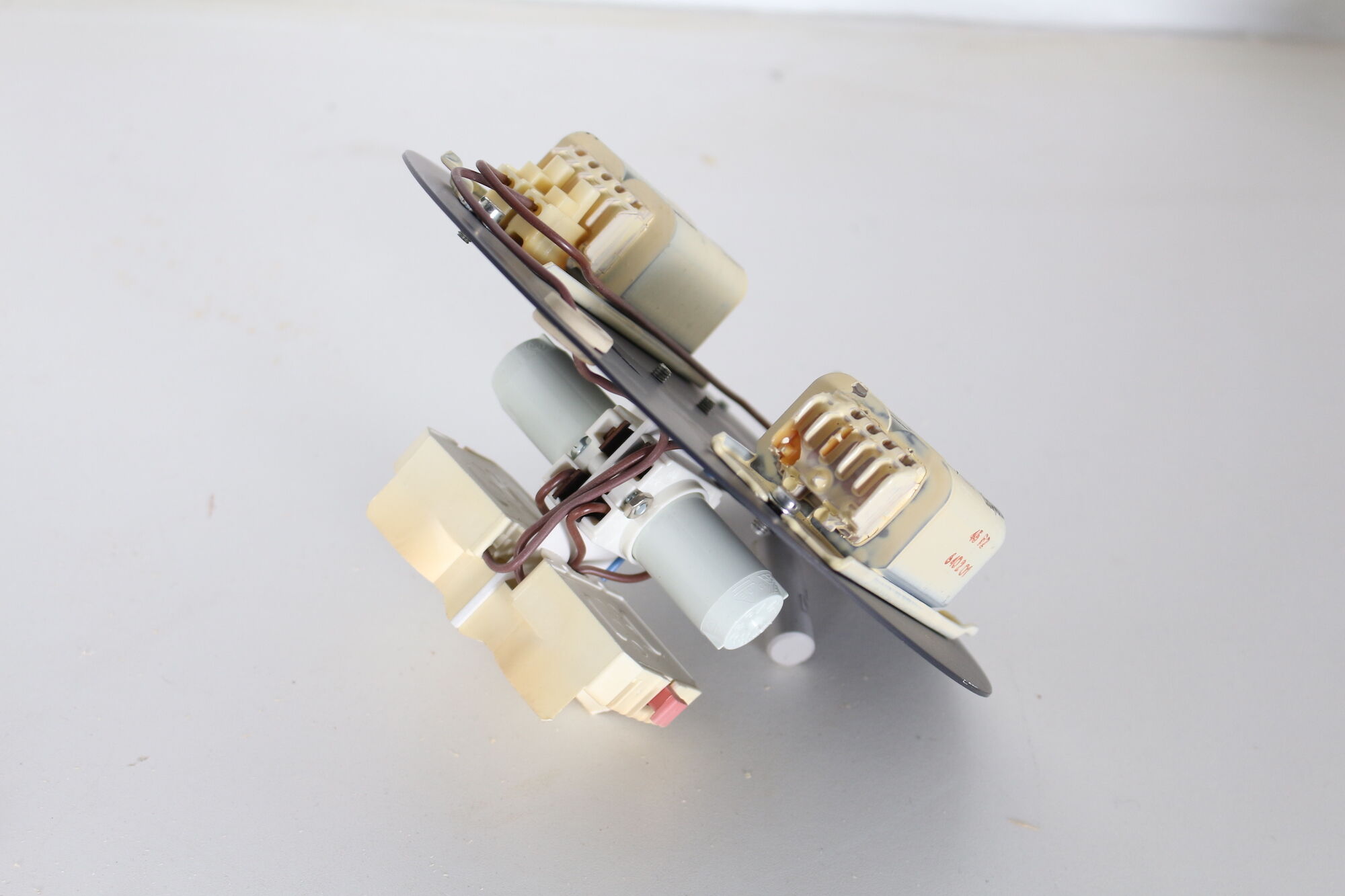 Large brass hanging Limburg glass