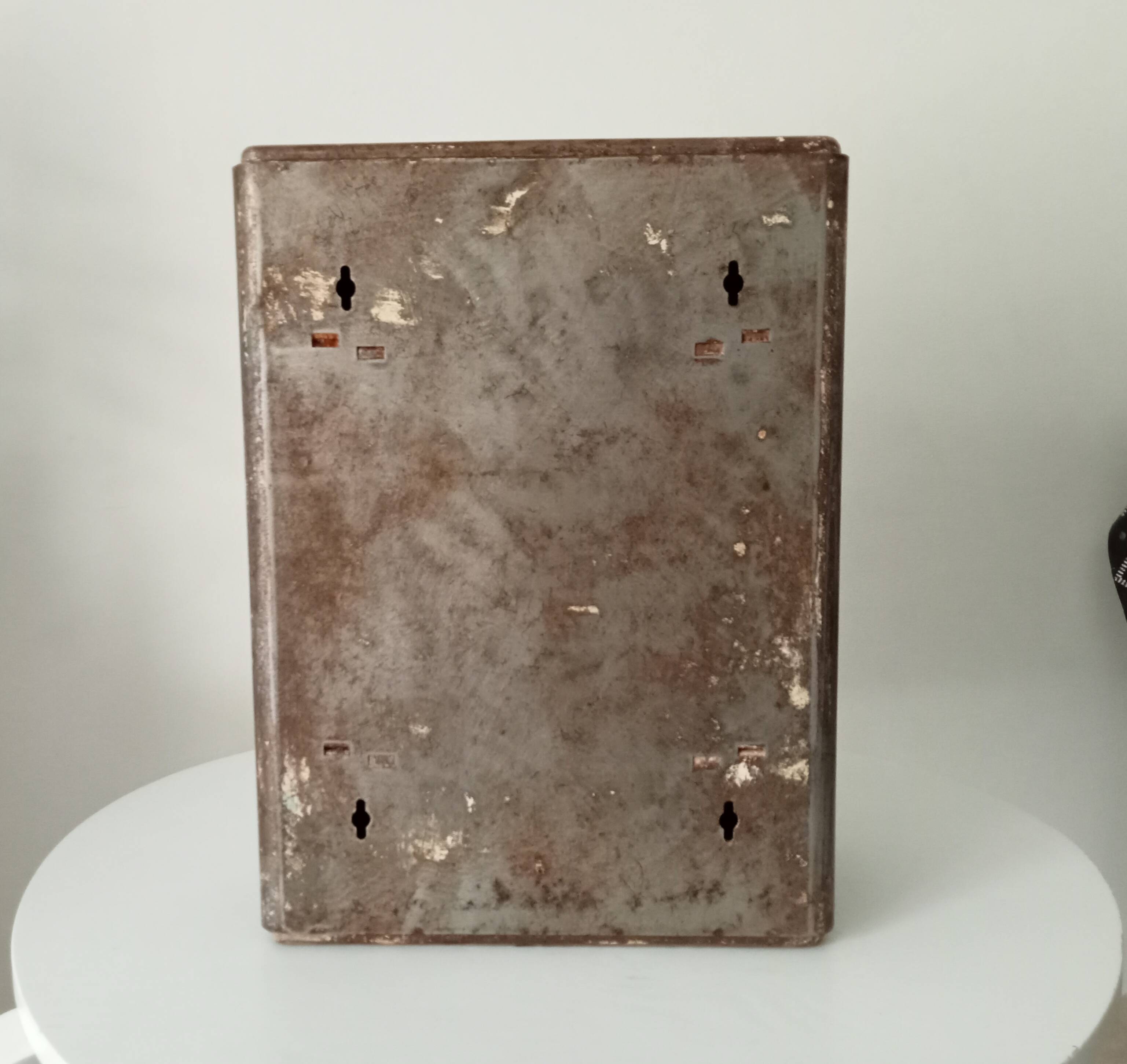 Vintage metal medicine cabinet from the 1950s