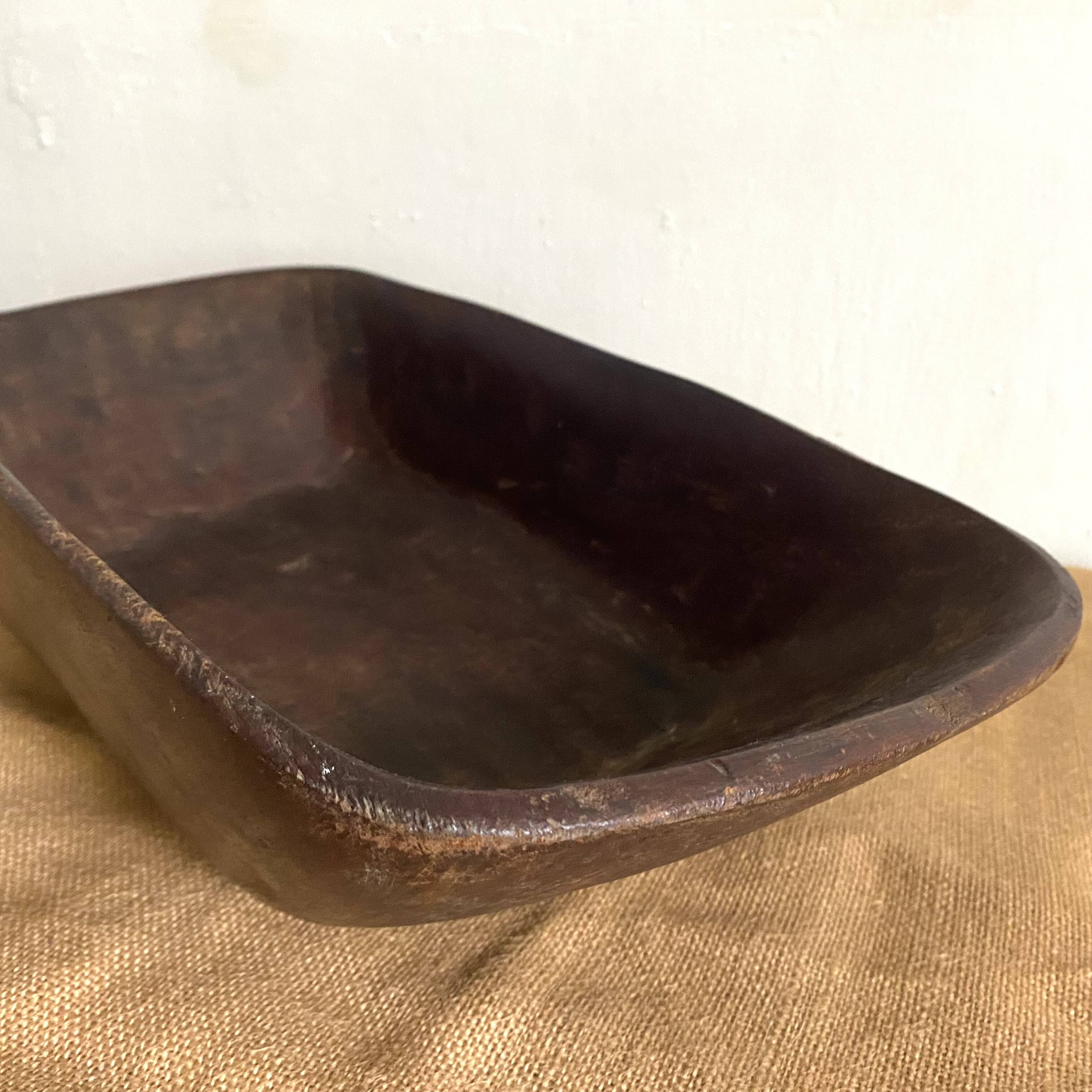 Centerpiece, wooden fruit bowl, African crafts