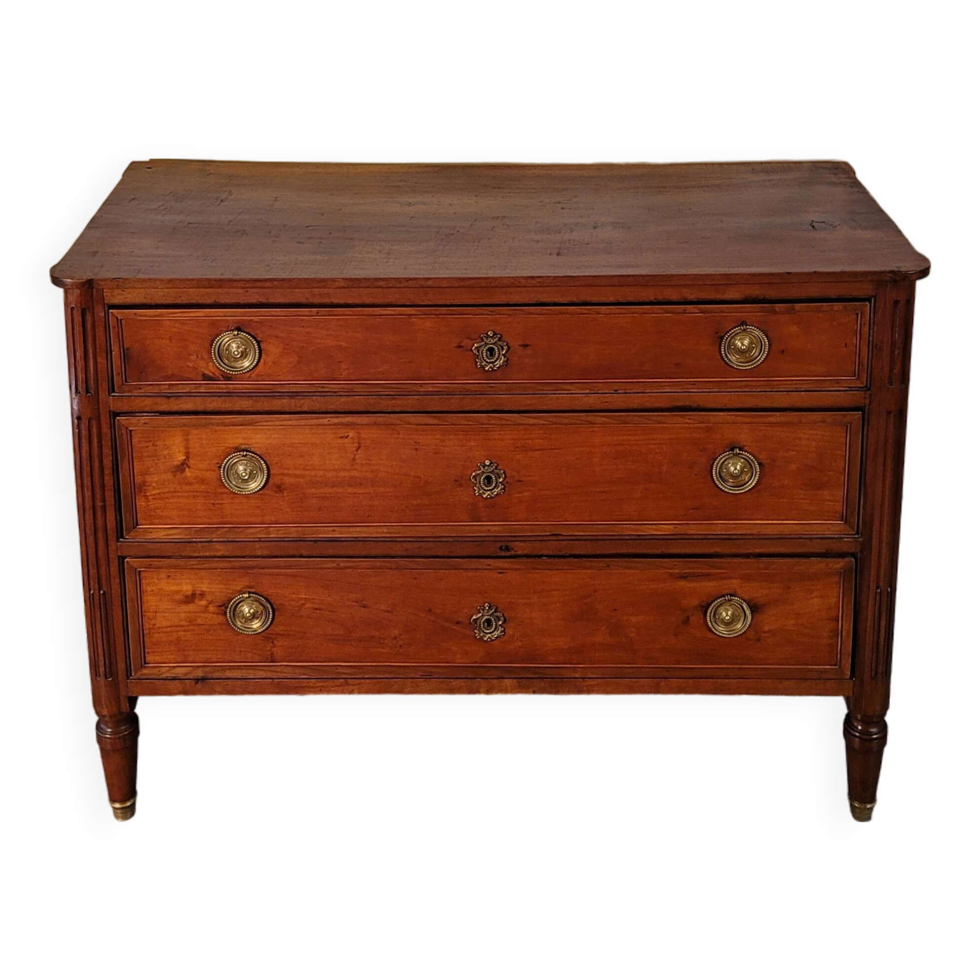 Petite commode époque Louis XVI en merisier
