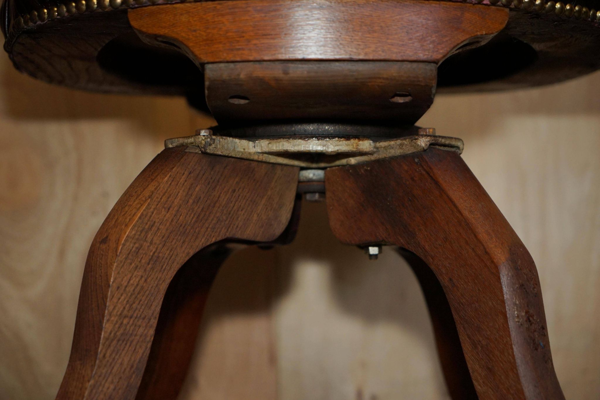 Victorian Chesterfield leather captain's chair