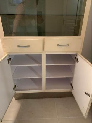 Armoire médicale vitrée