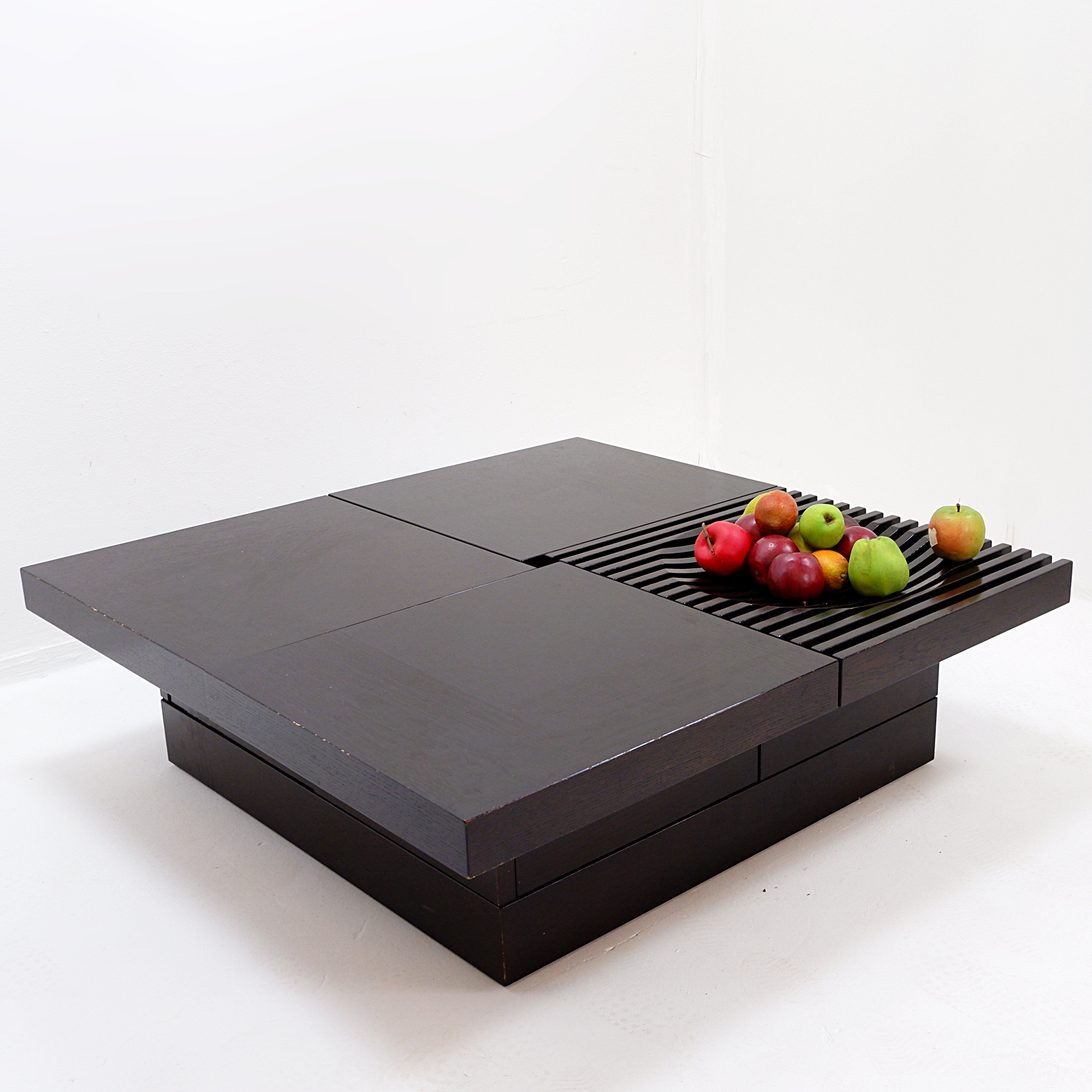 "Barringer" coffee table by Atilla Kuzu for Conde House