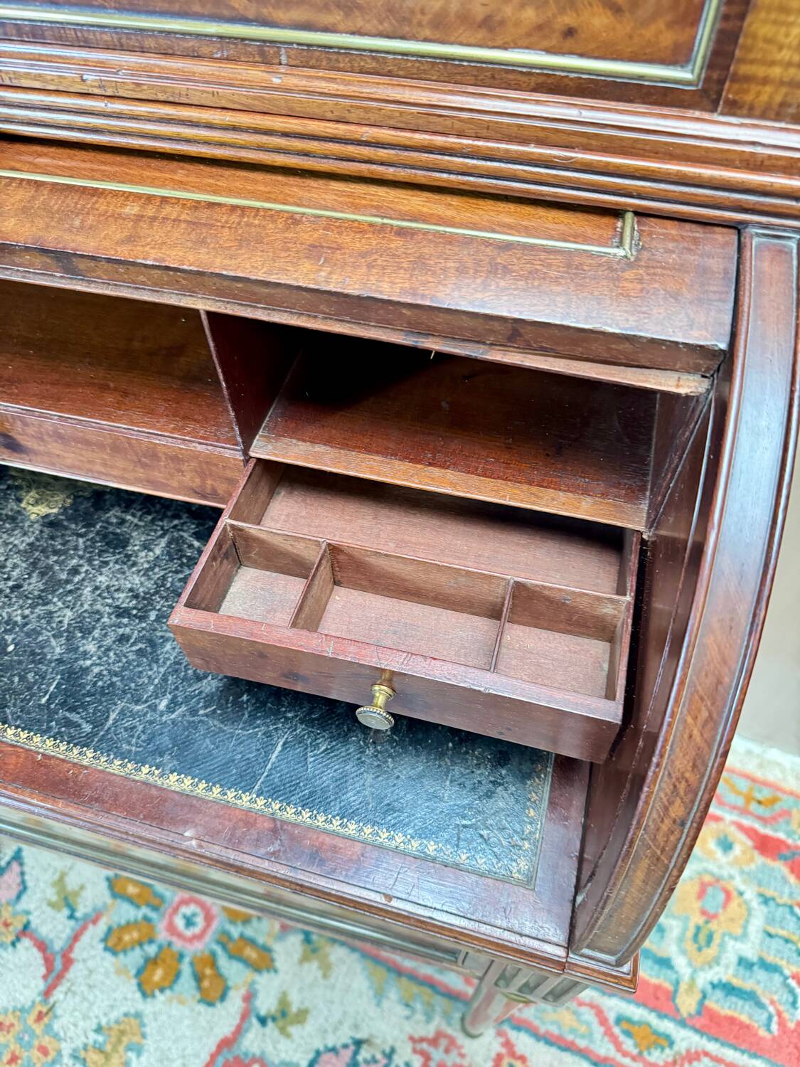 Louis XVI/18th century mahogany roll-top desk forming a display case