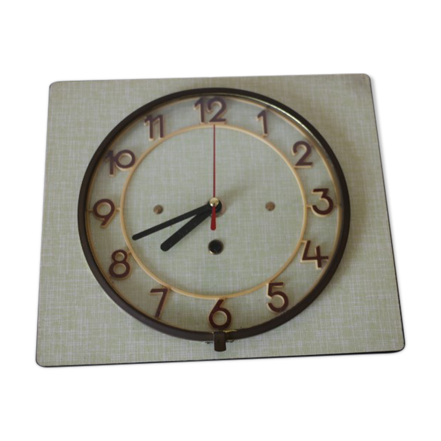 Green/yellow formica wall clock