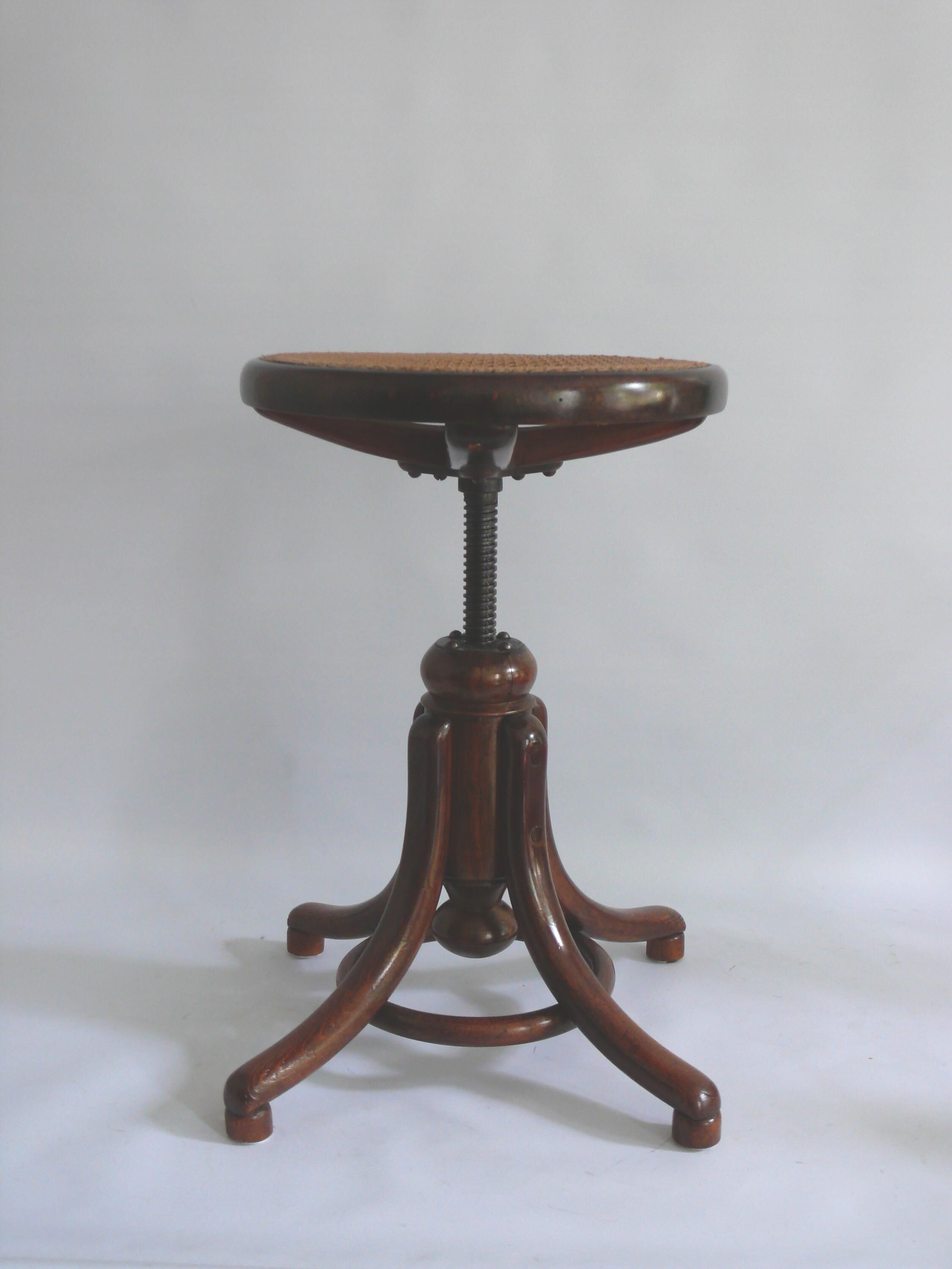 Gebr. Thonet, Bugholz Piano Stool No. 1, Late 19th Century