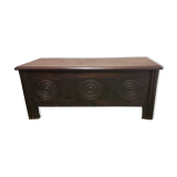 Chest bench