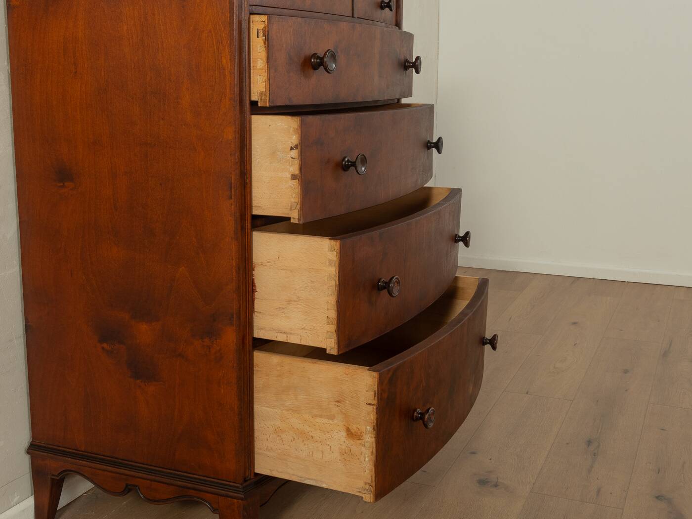 Commode des années 1920