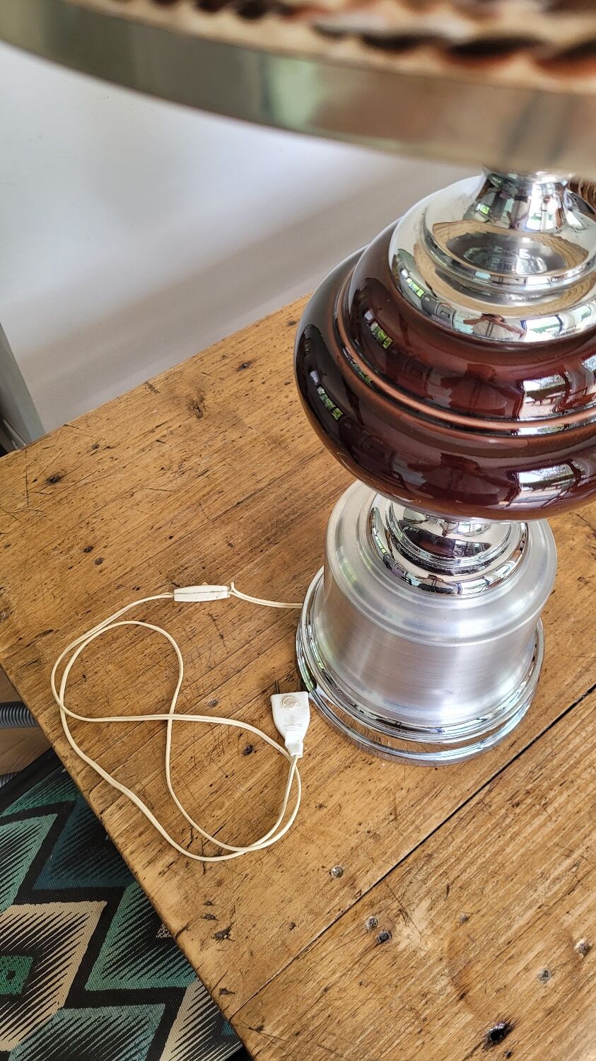 Lamp in chrome and brushed aluminum and porcelain year 70