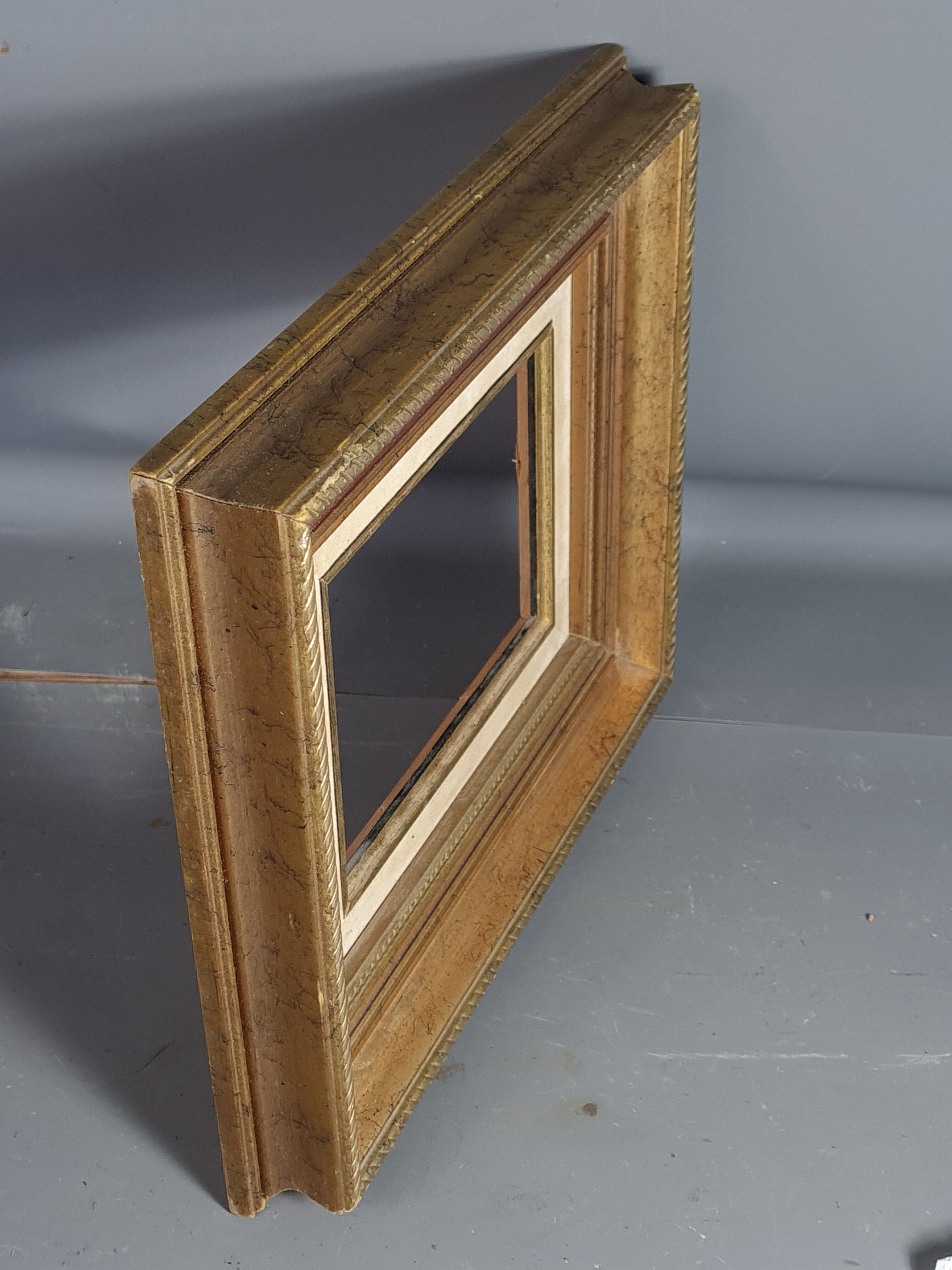 Frame wood stucco gilded gold leaf 30x26 foliage 16.4x11.9 cm