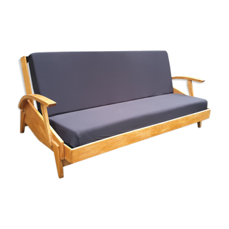 Day bed
