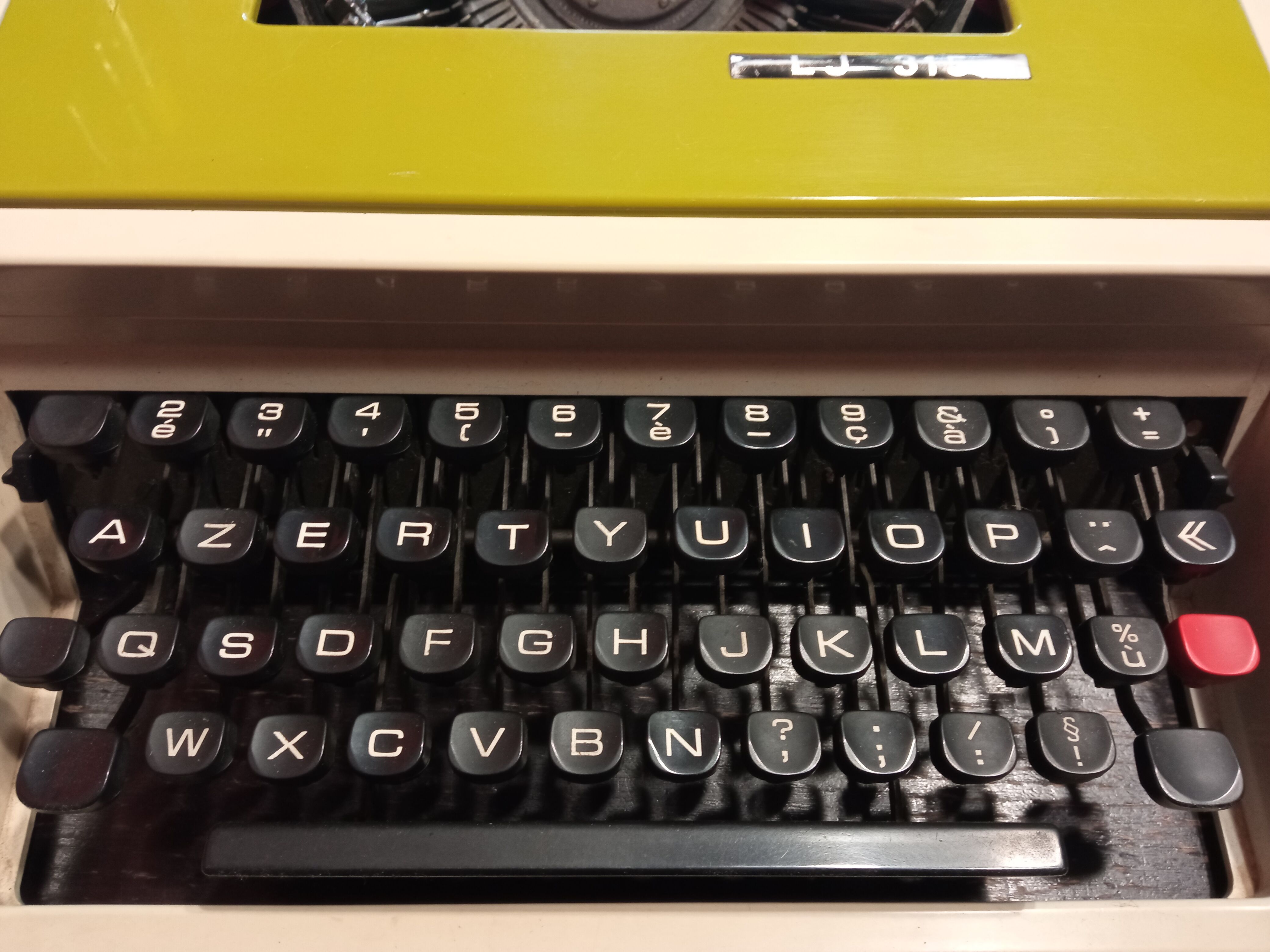 Typewriter LJ 315 Olive Green