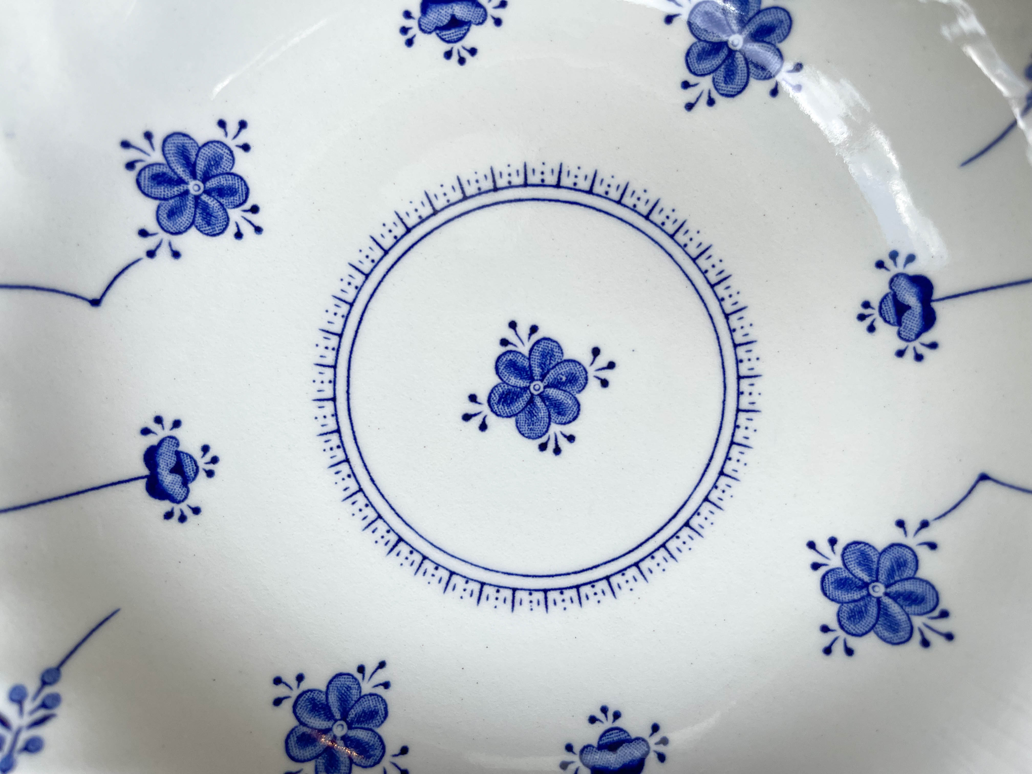 6 hollow plates myott staffordshire finlandia