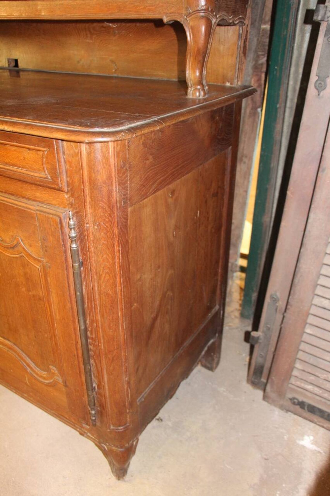 18th century dresser