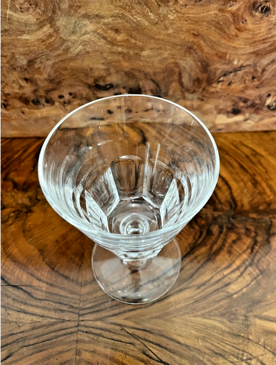 8 Verres à vin Baccarat modèle "Missouri" - 357001
