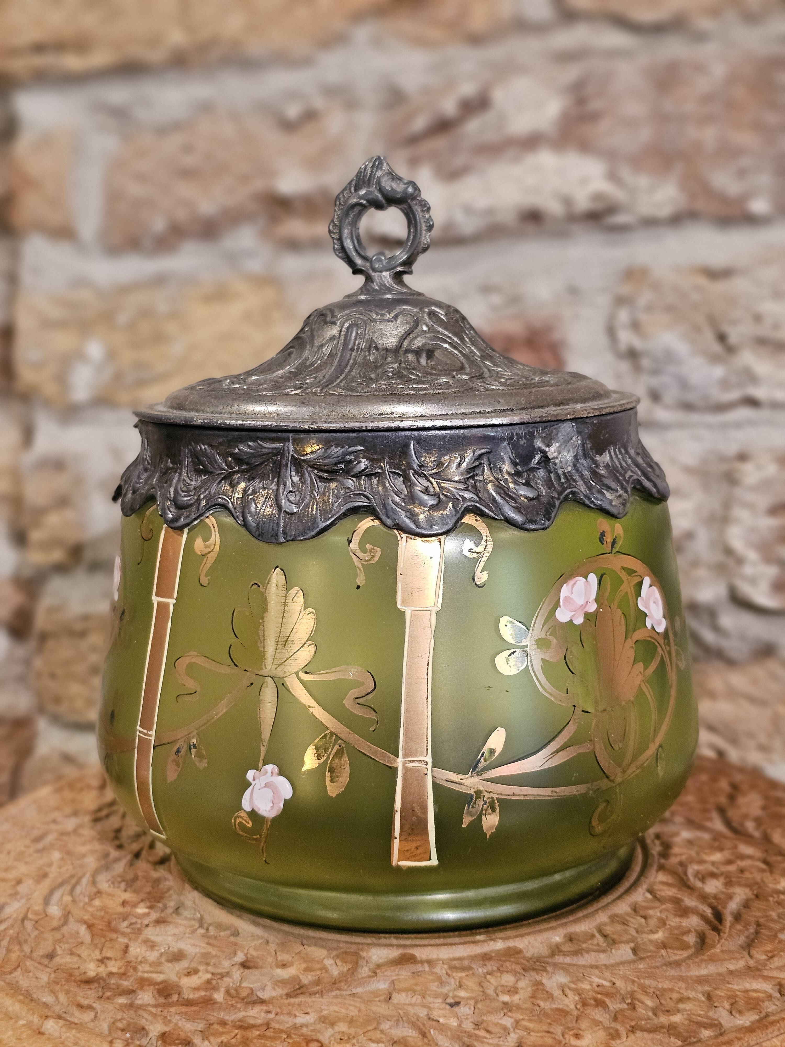 Boîte en verre bohémien antique Carl Hosch vers 1906