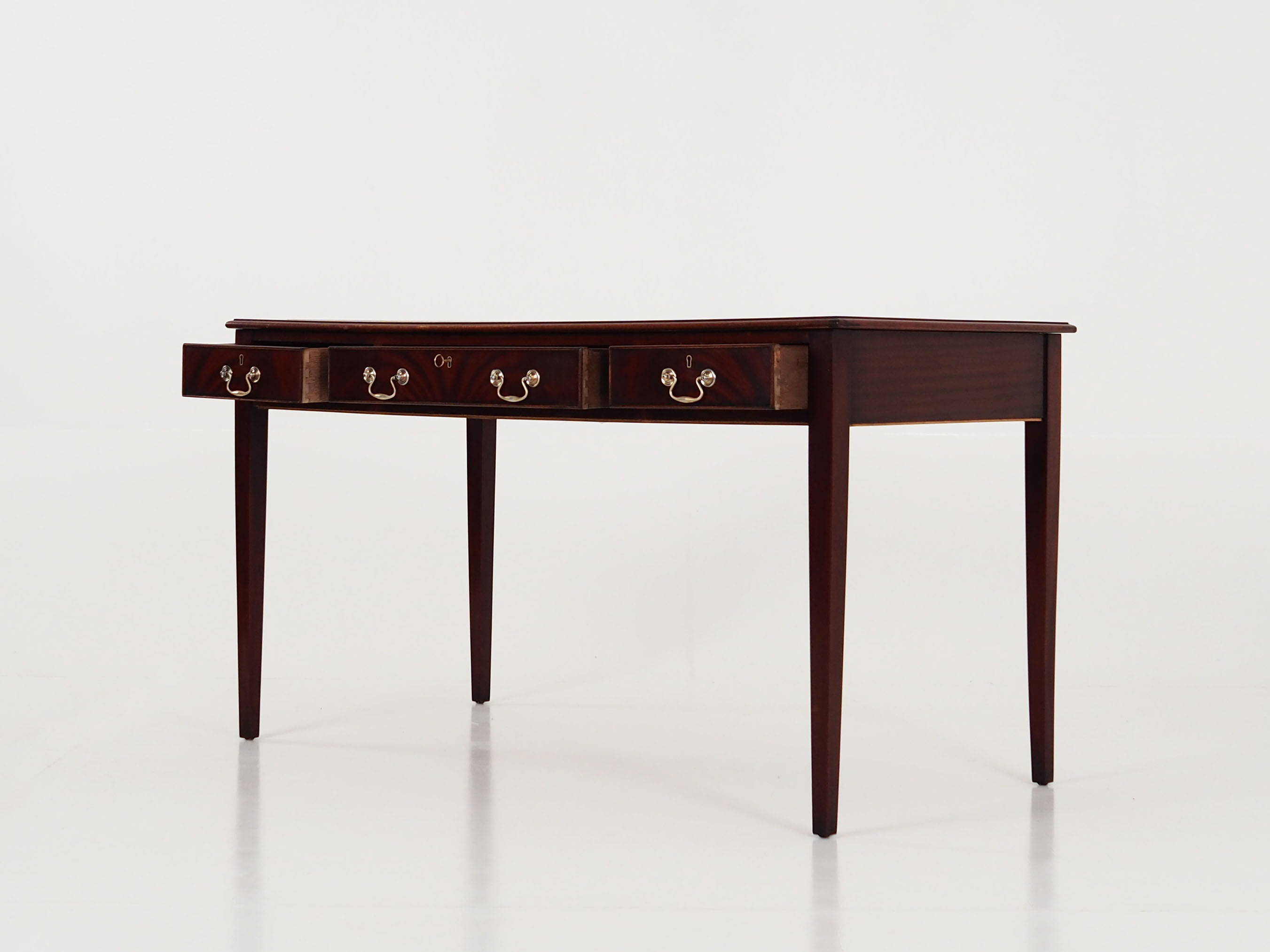 Mahogany desk scandinavian design of the 70s
