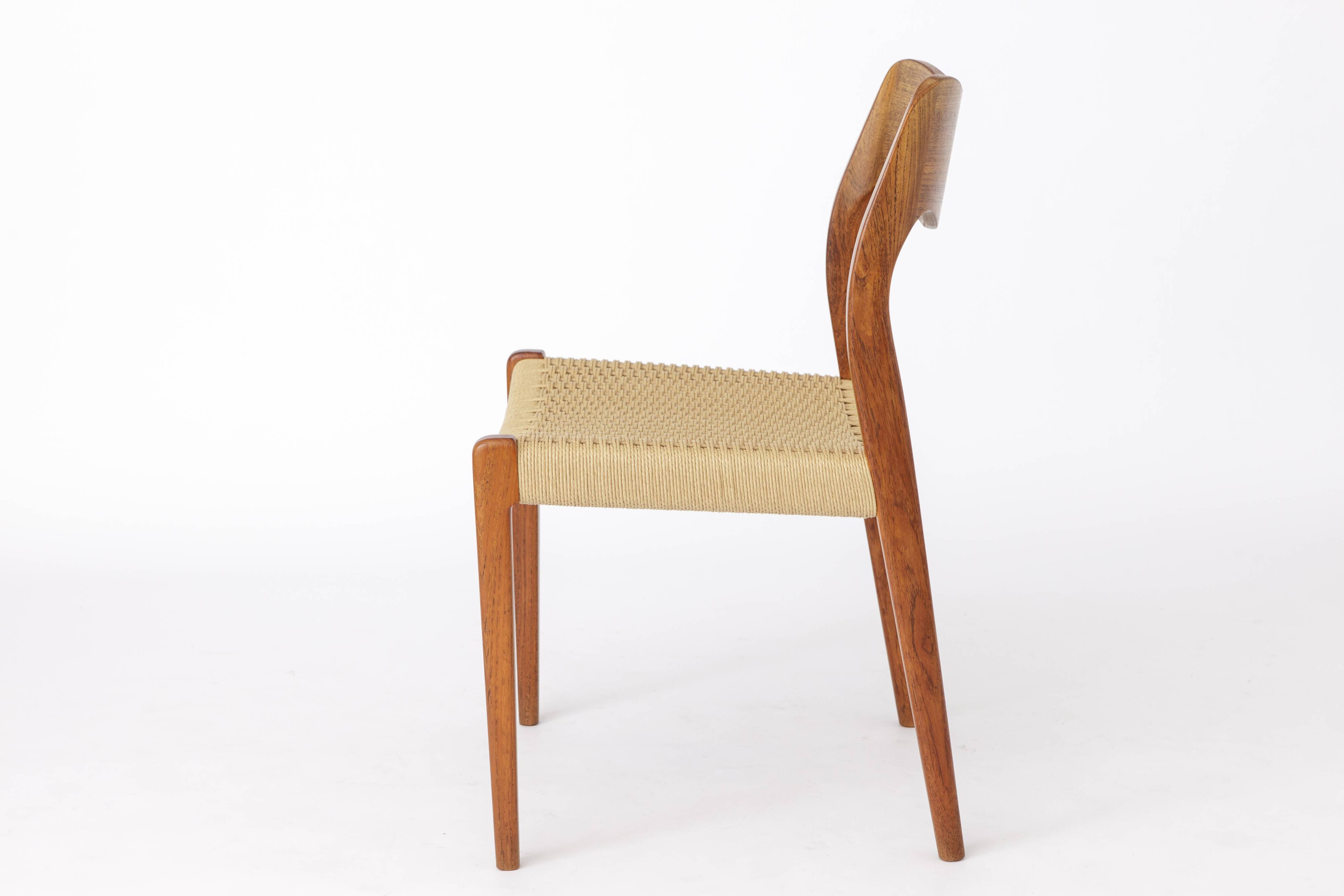 1 of 2 Niels Moller Chairs Model 71 1950s Vintage Teak - Repaired