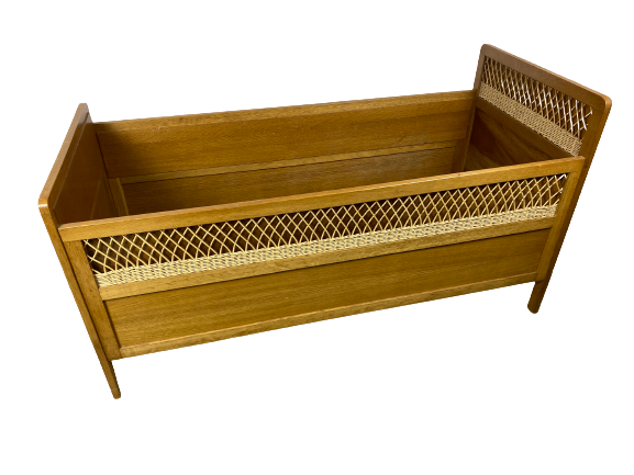 Rattan bed for children