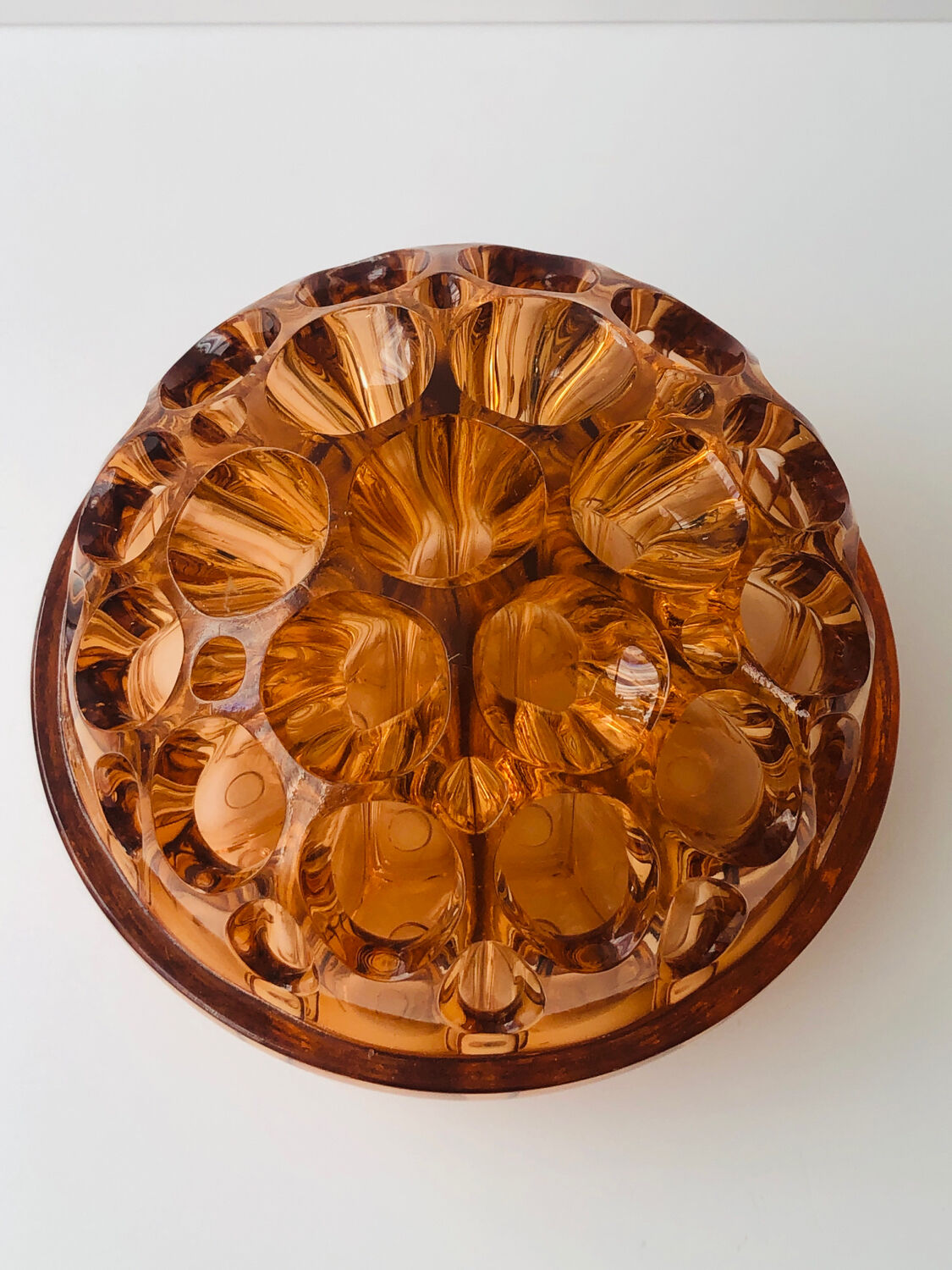 Pique flowers color copper vintage