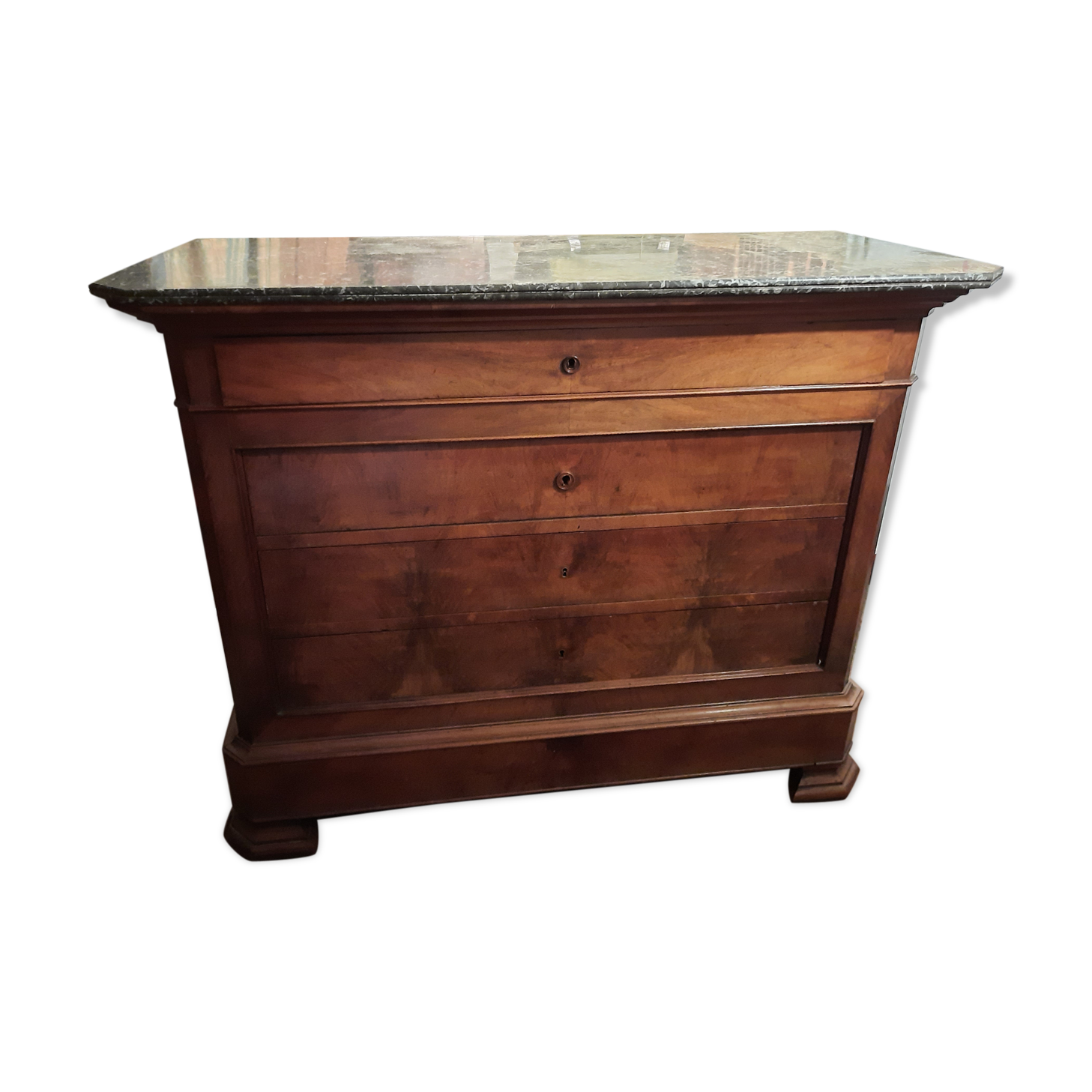 Louis Philippe dresser