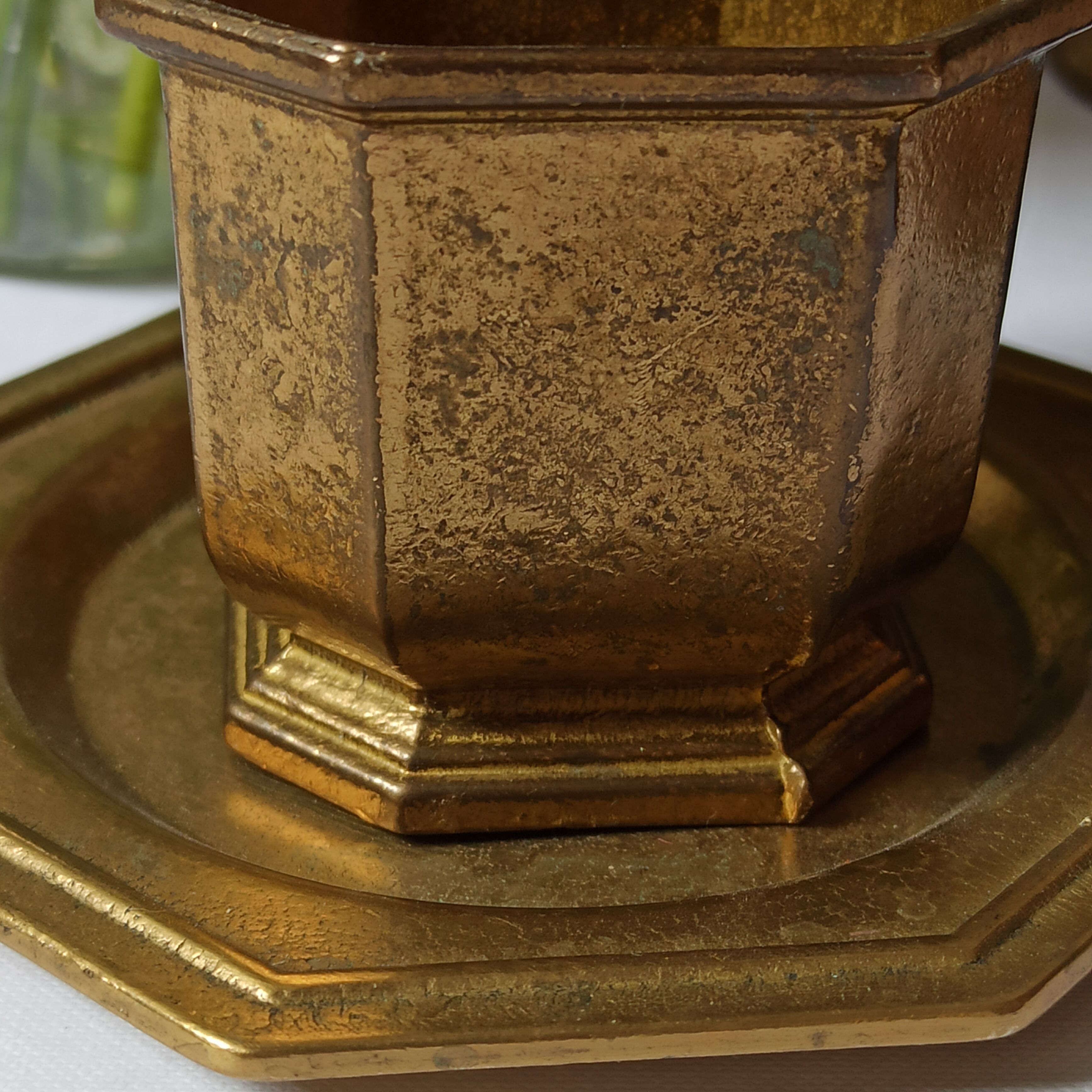 Varnished brass pot on saucer from the 80s