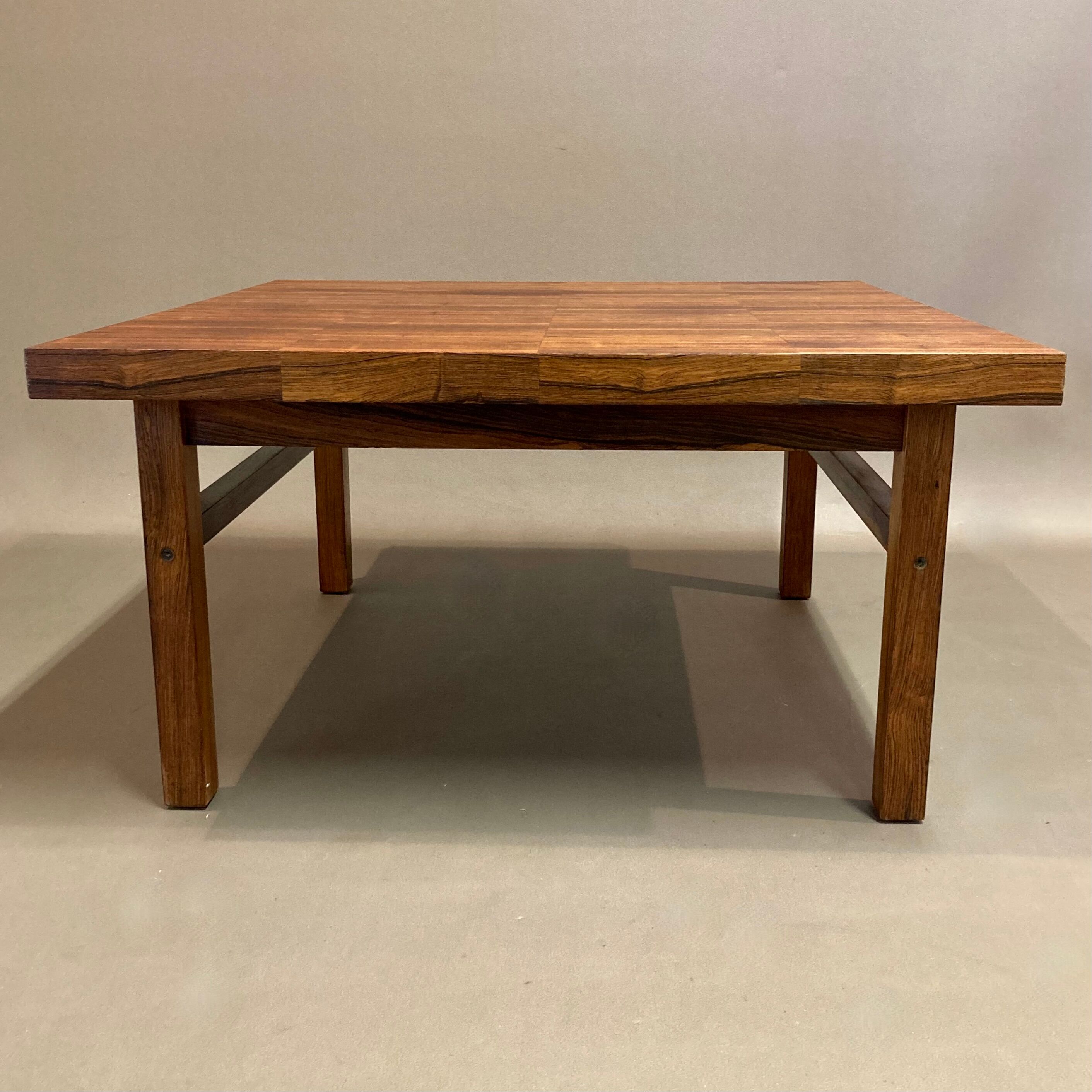Scandinavian rosewood coffee table 1950 Kai Kristiansen.