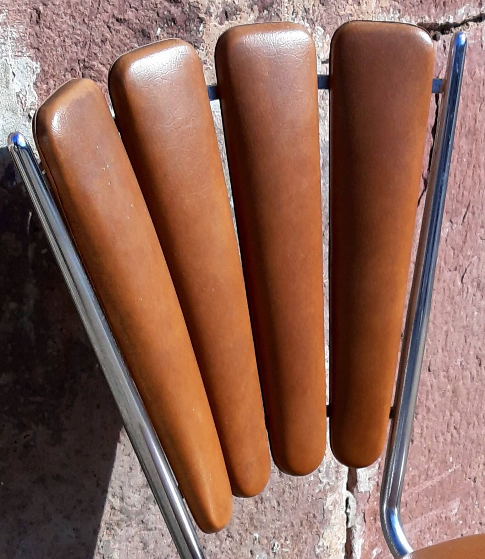 Lot de 6 chaises "pétale" de Soudéxvinyl