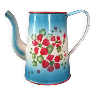 Enameled coffee pot