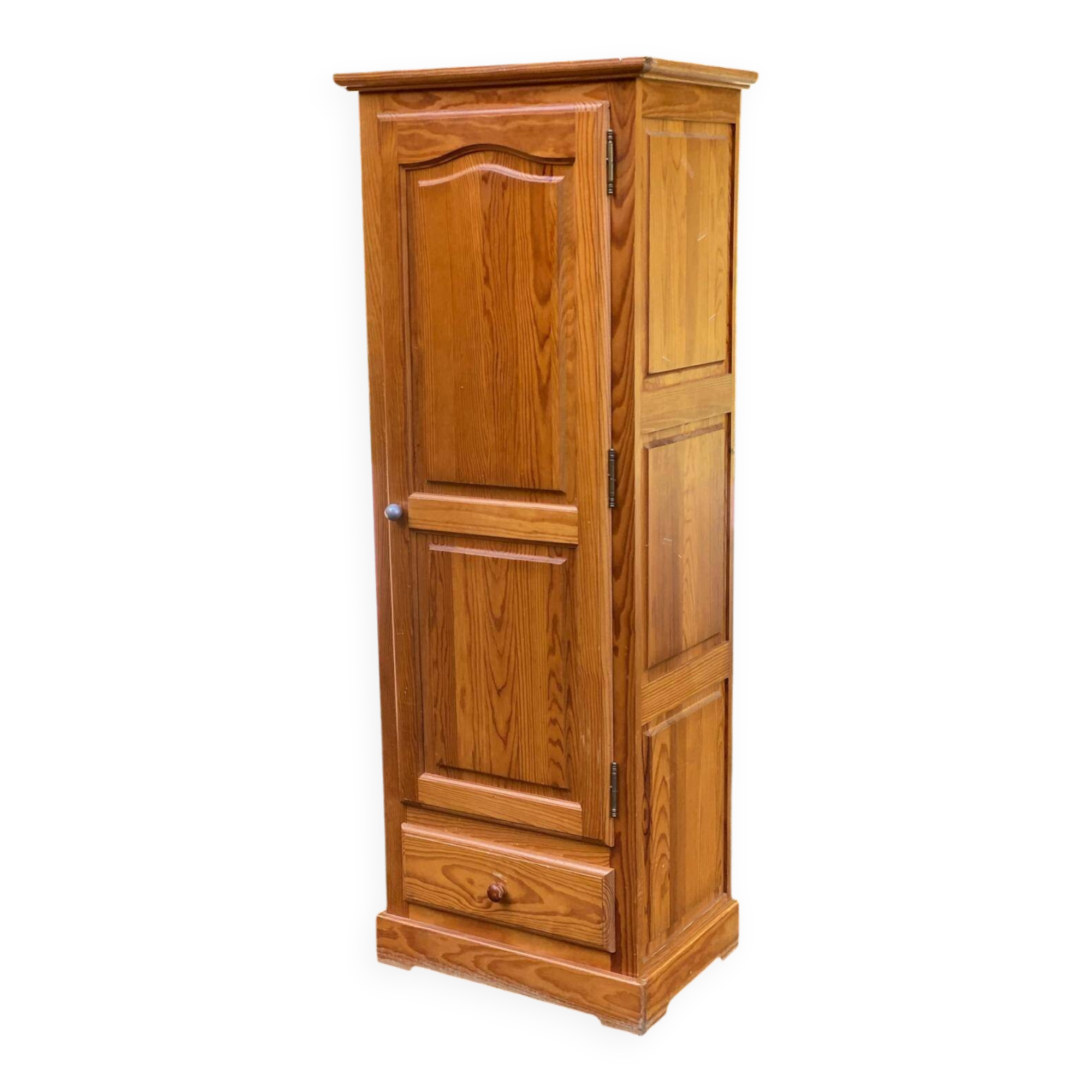 Scandinavian single-door solid wood wardrobe with hanging space
