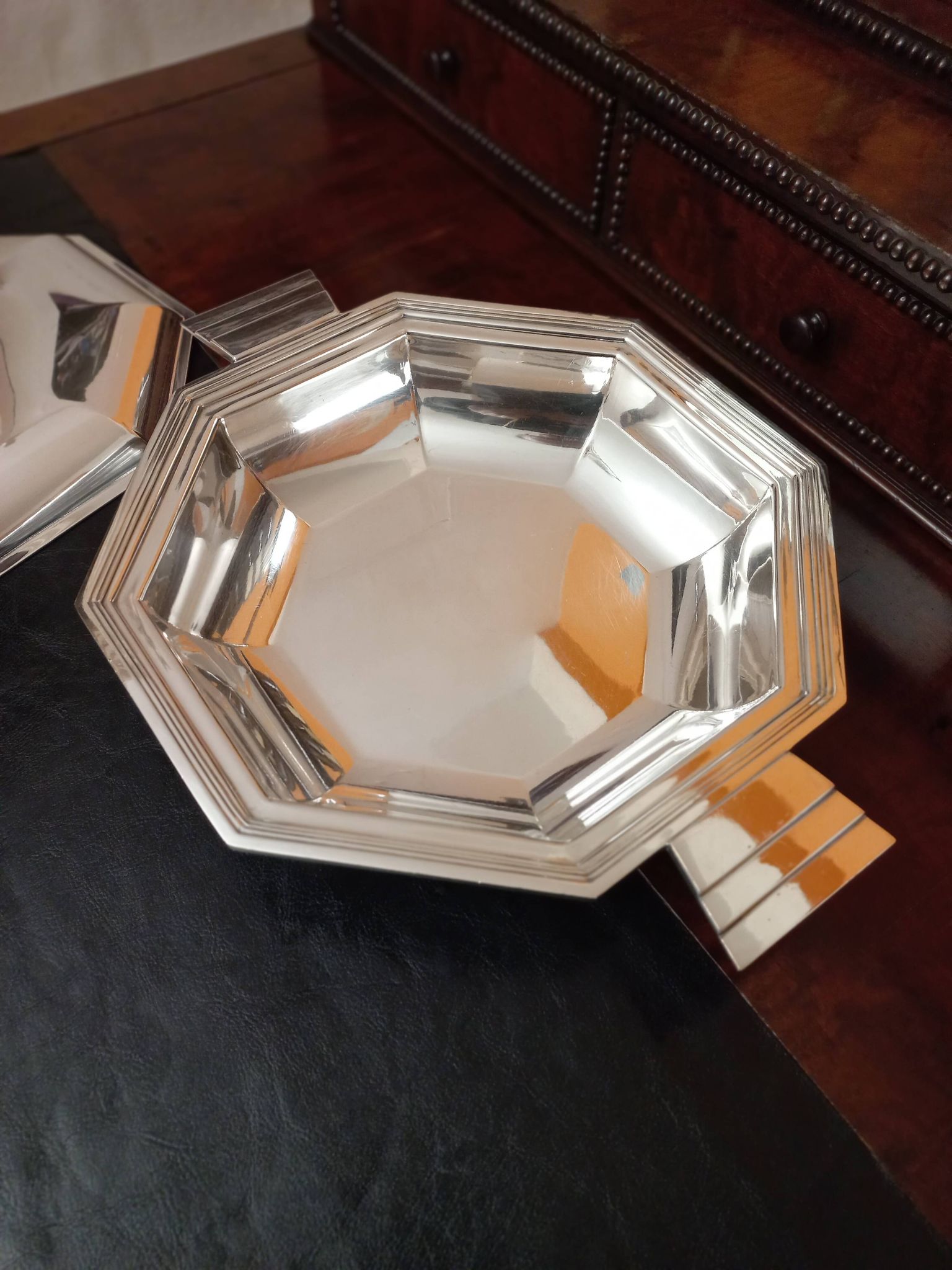 Plat Art Déco 1930 métal argenté