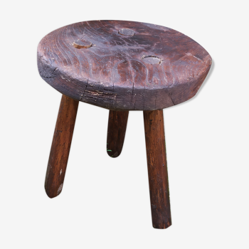 Tripod stool in raw wood