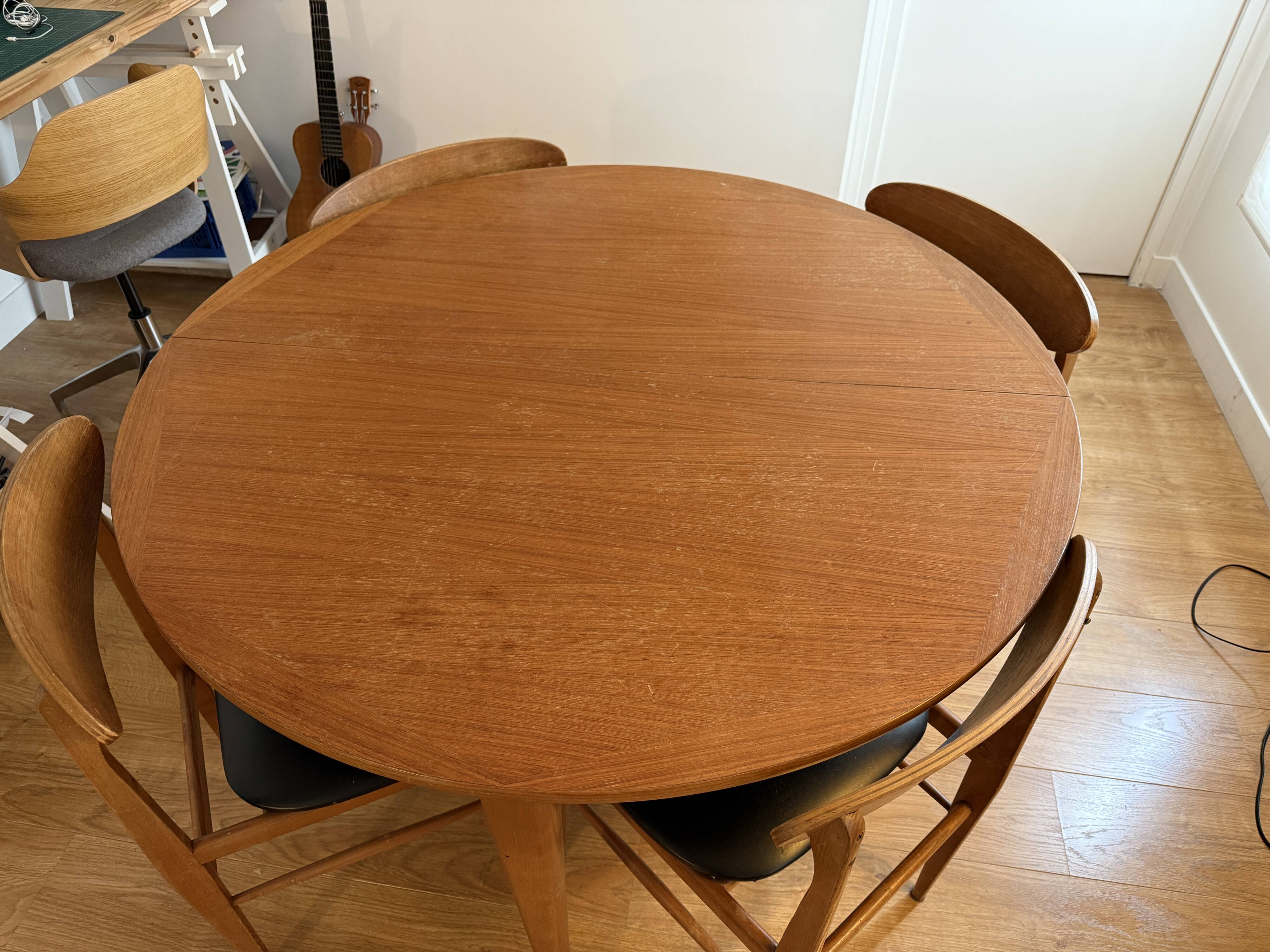 Vintage Scandinavian extendable table