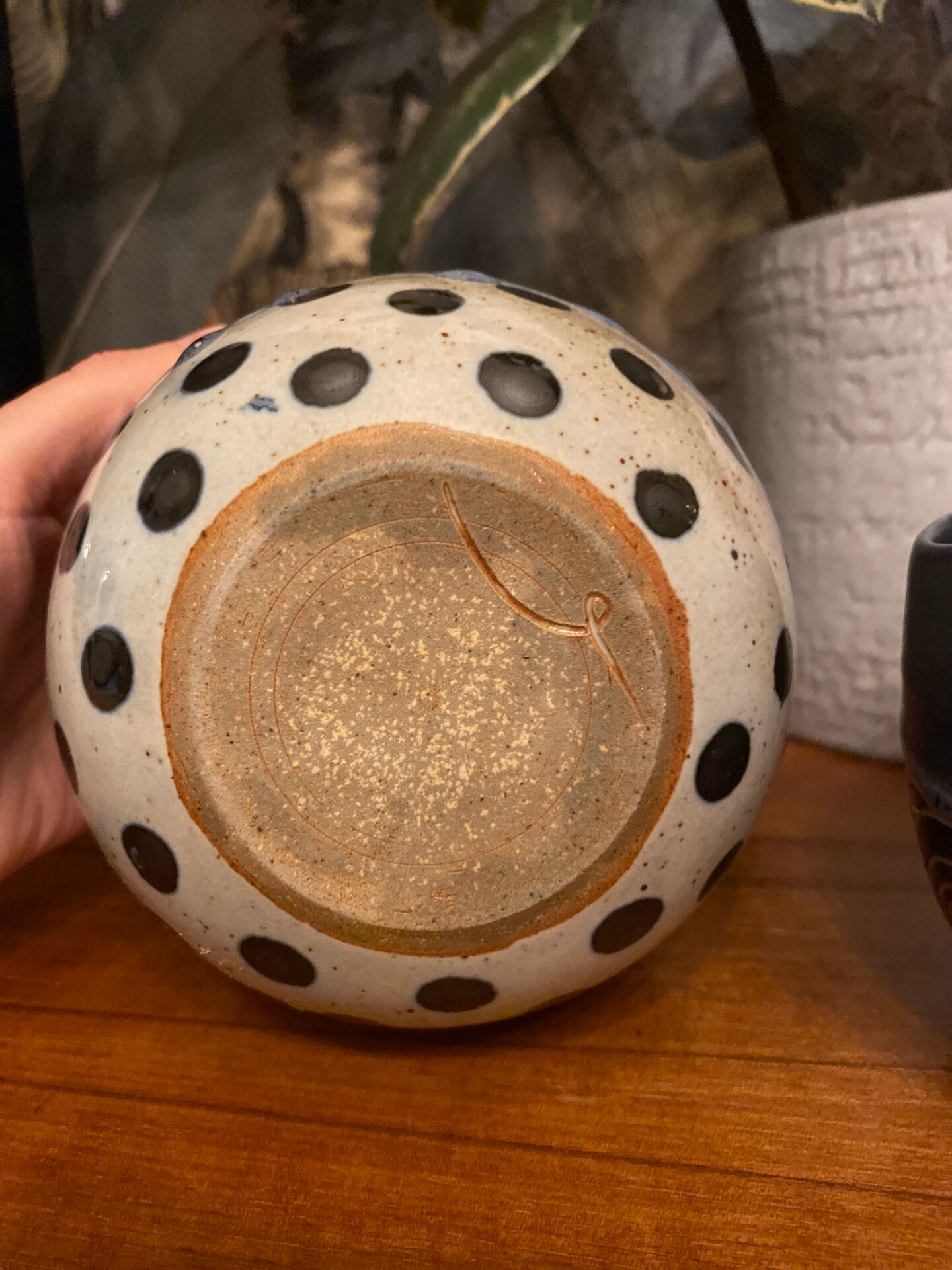 Set of two ceramic bowls