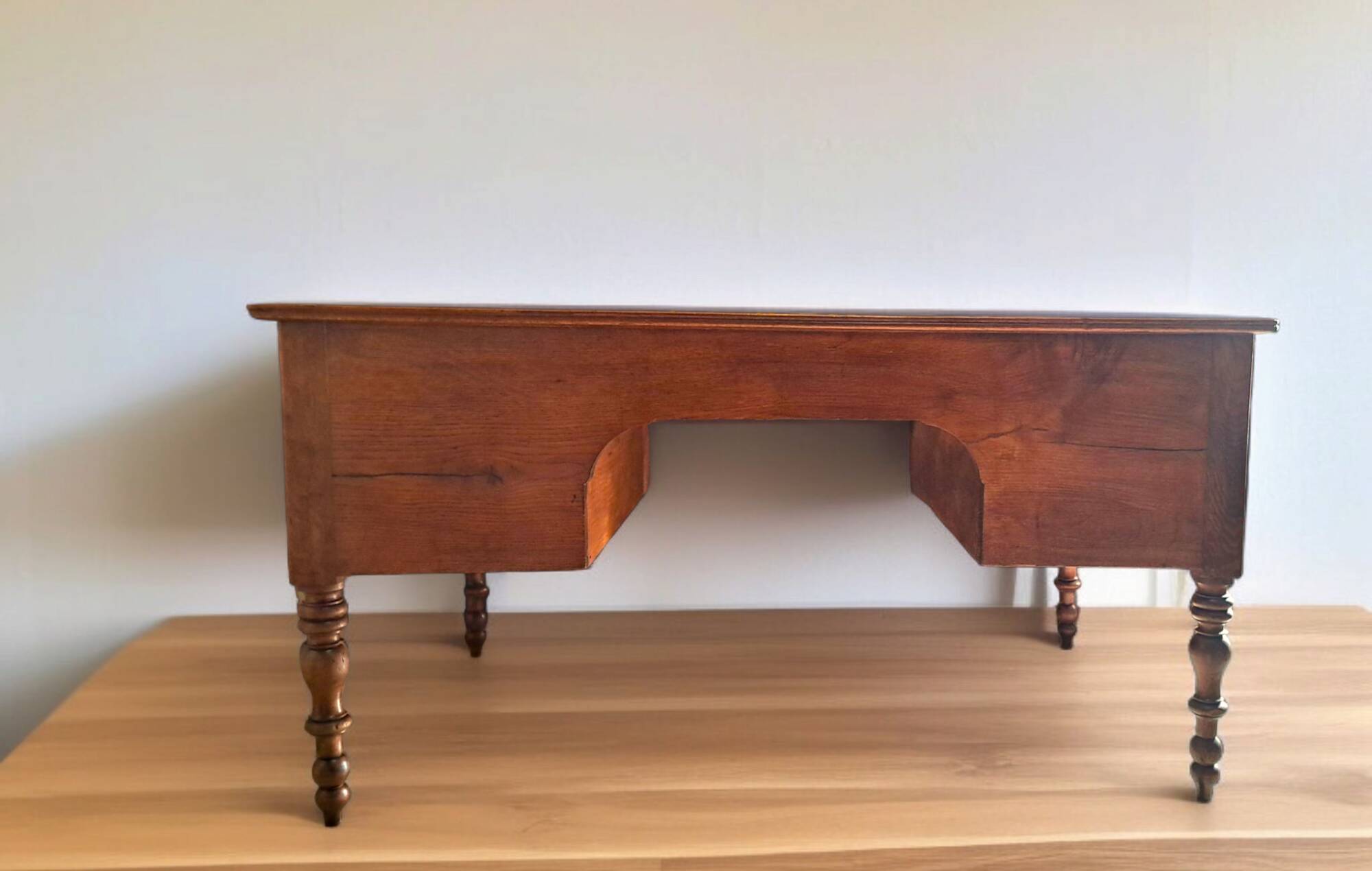 19th century Louis Philippe bureau plat in solid gilded oak